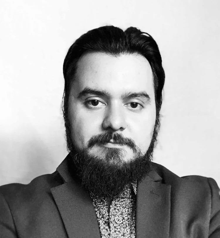Gustavo Olivares Analista