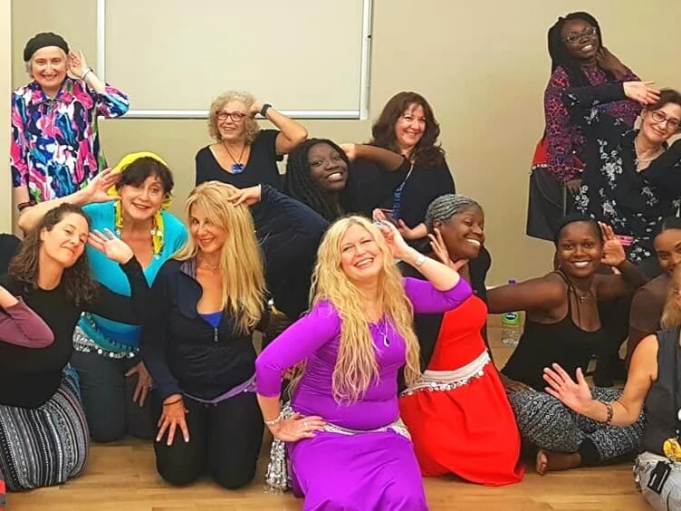 YR-teaches-Chai-Lifeline-at-Vibe-Studio-Sept-2019.jpg