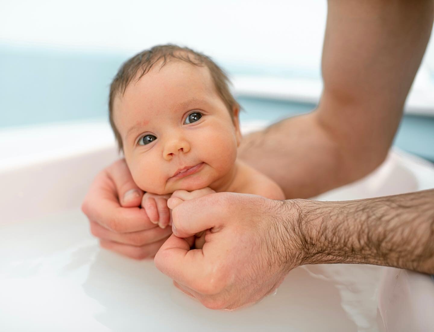 🛀🏻 One common myth is that newborn babies need be bathed immediately after birth and every day after, however bathing your newborn baby daily is not recommended. 
&nbsp;
Newborn babies are covered in vernix, the thick white substance from birth, fi