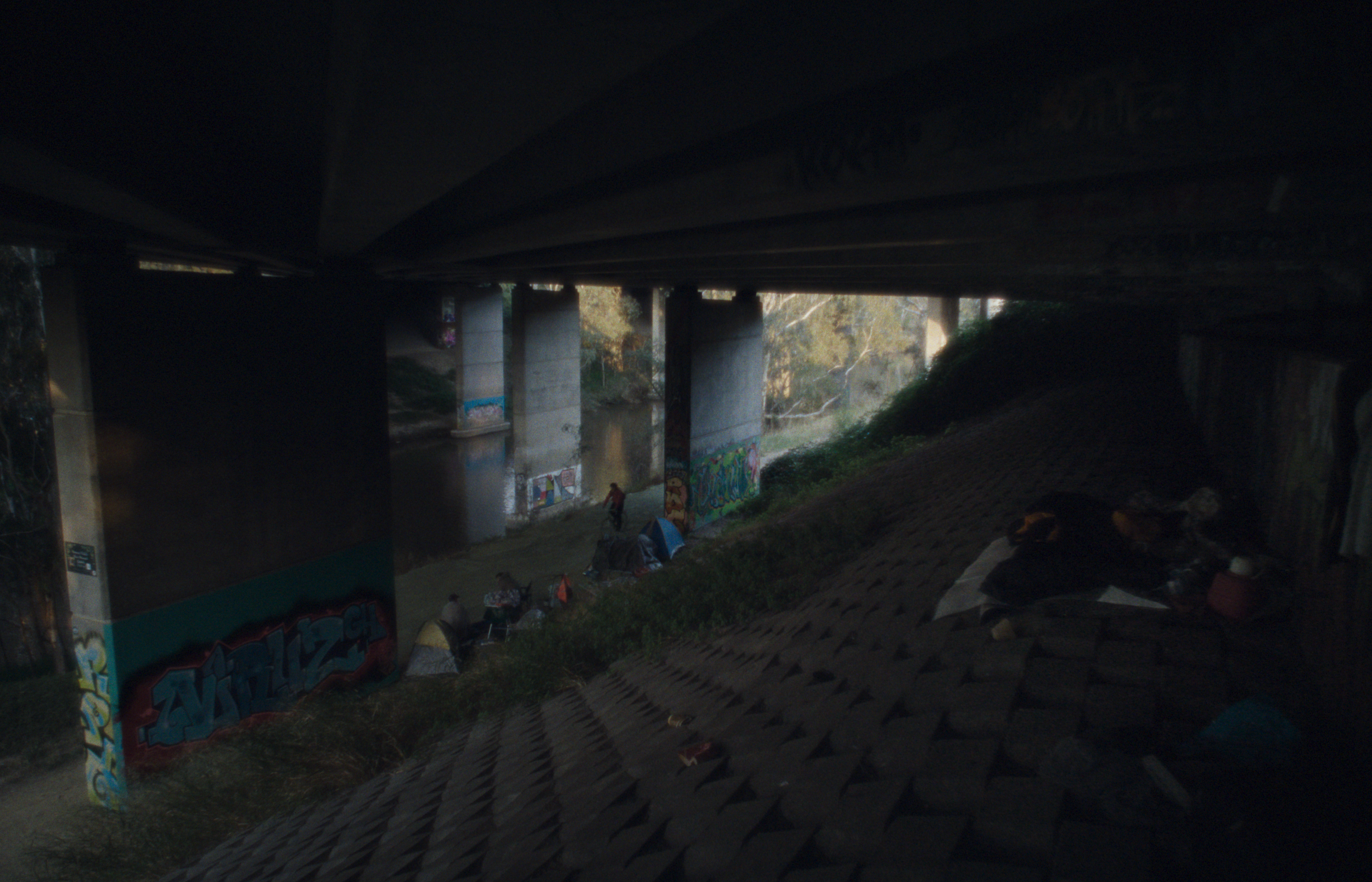 EDIT_DC_CT.00_00_41_06.Still015.png
