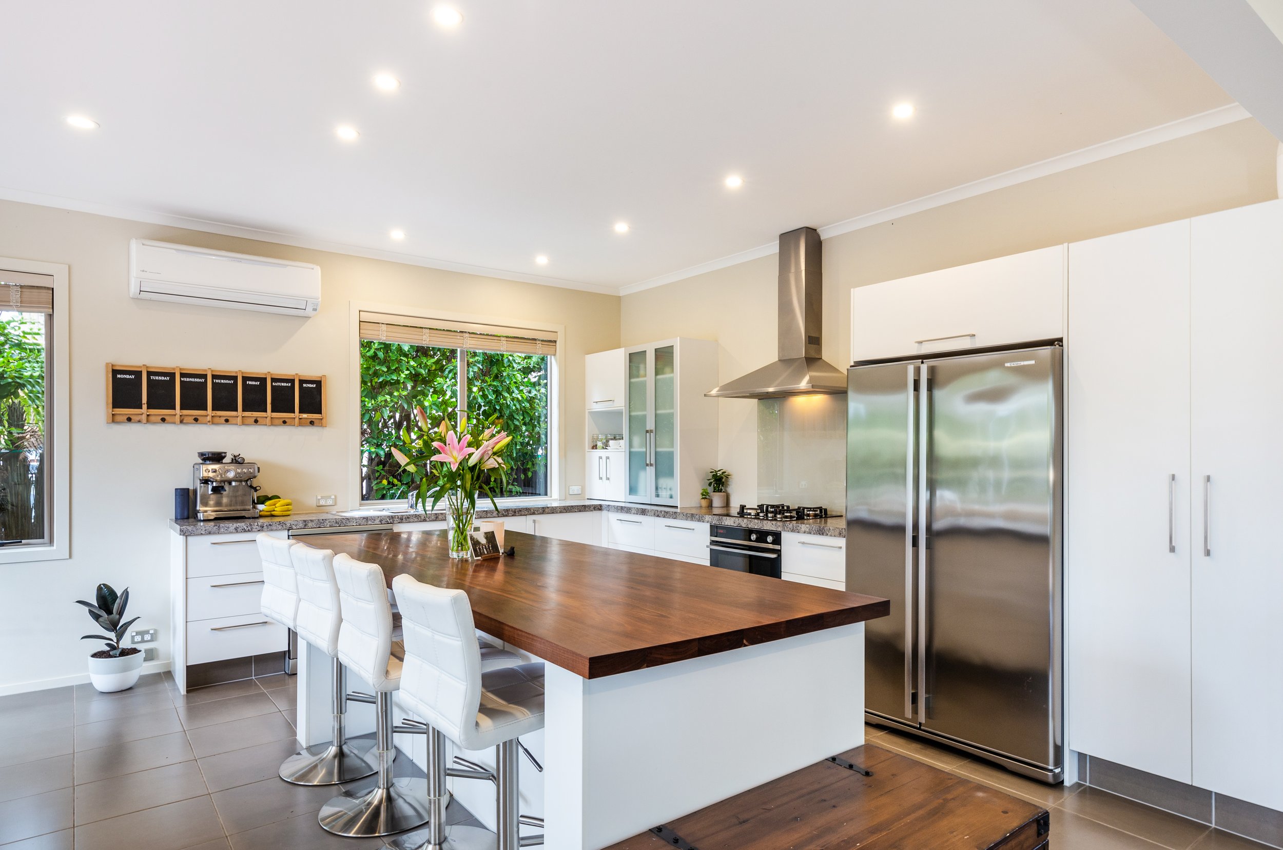 Acacia Bay Road 2 745 - 16.jpg