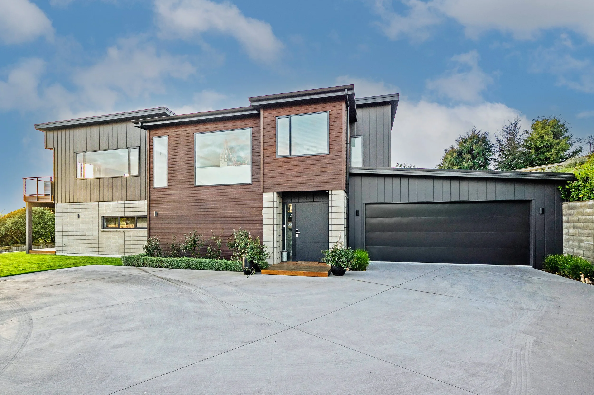 025_Open2view_ID557312-31_Cosmoprosa original NEW.jpg