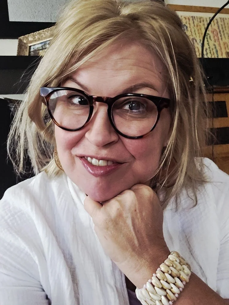 Cynthia Djengue, is an ADHD Coach, Psychotherapist, and specializes in helping those with high anxiety, RSD, and esteem issues.