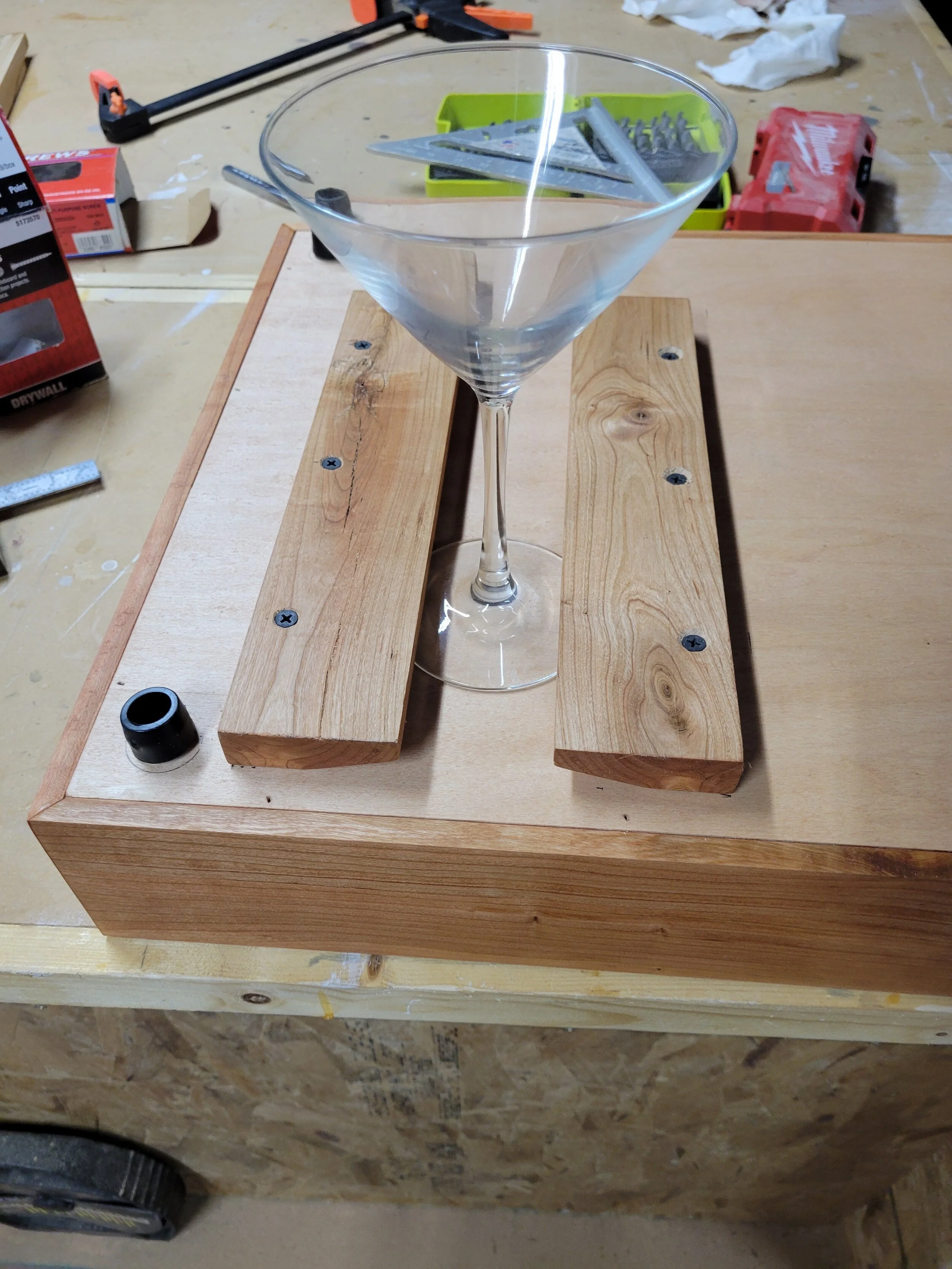 glass holder.jpg