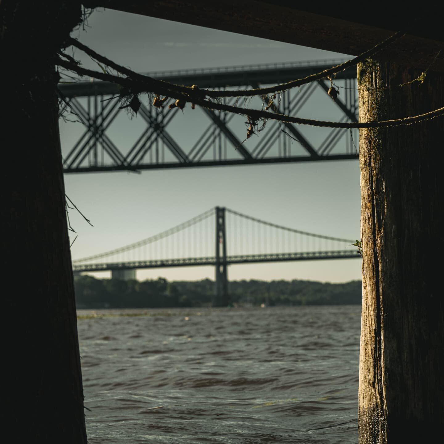 (Framed) I have been told that this photo is trash, what do you think?

#nikon #newyork #lensculture #photographylife #hudsonvalley #noir #streettogether #streetspecialist #streetcollective #bridgepic #water #upstateny #lowtide #photogram #picoftheda