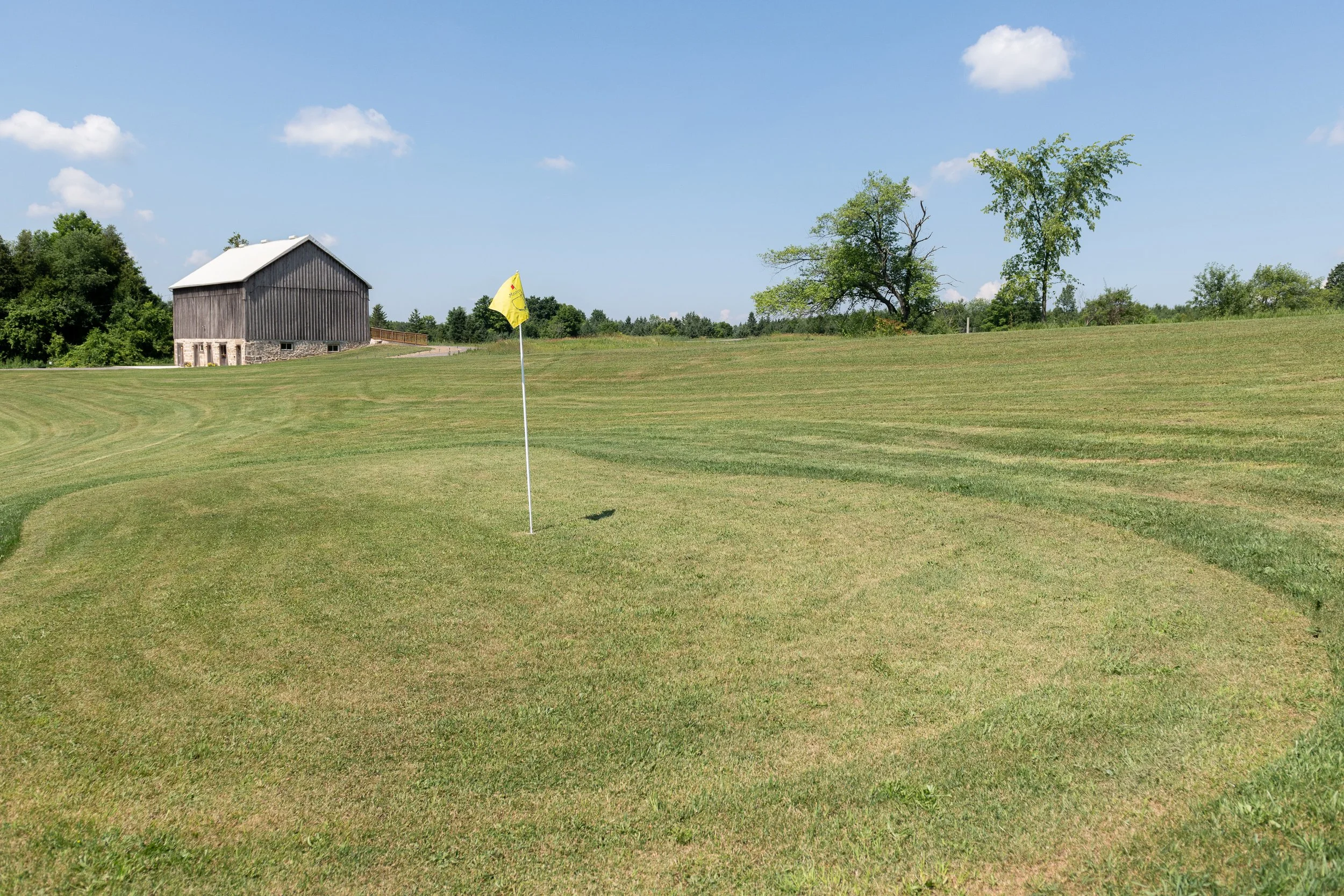 golf hole par 3 for ladies and gents to try