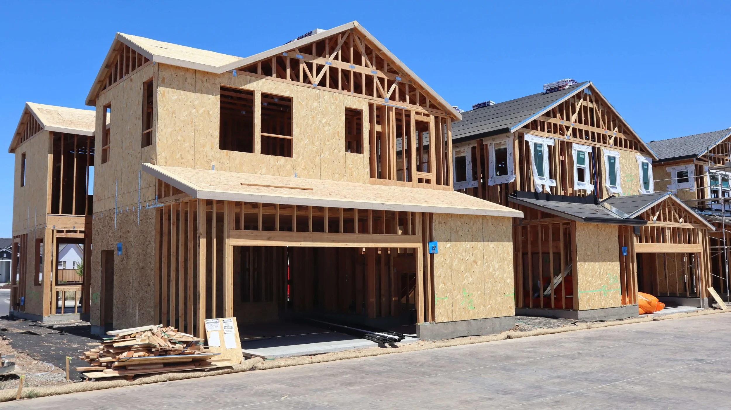 new self-build houses with timber frames