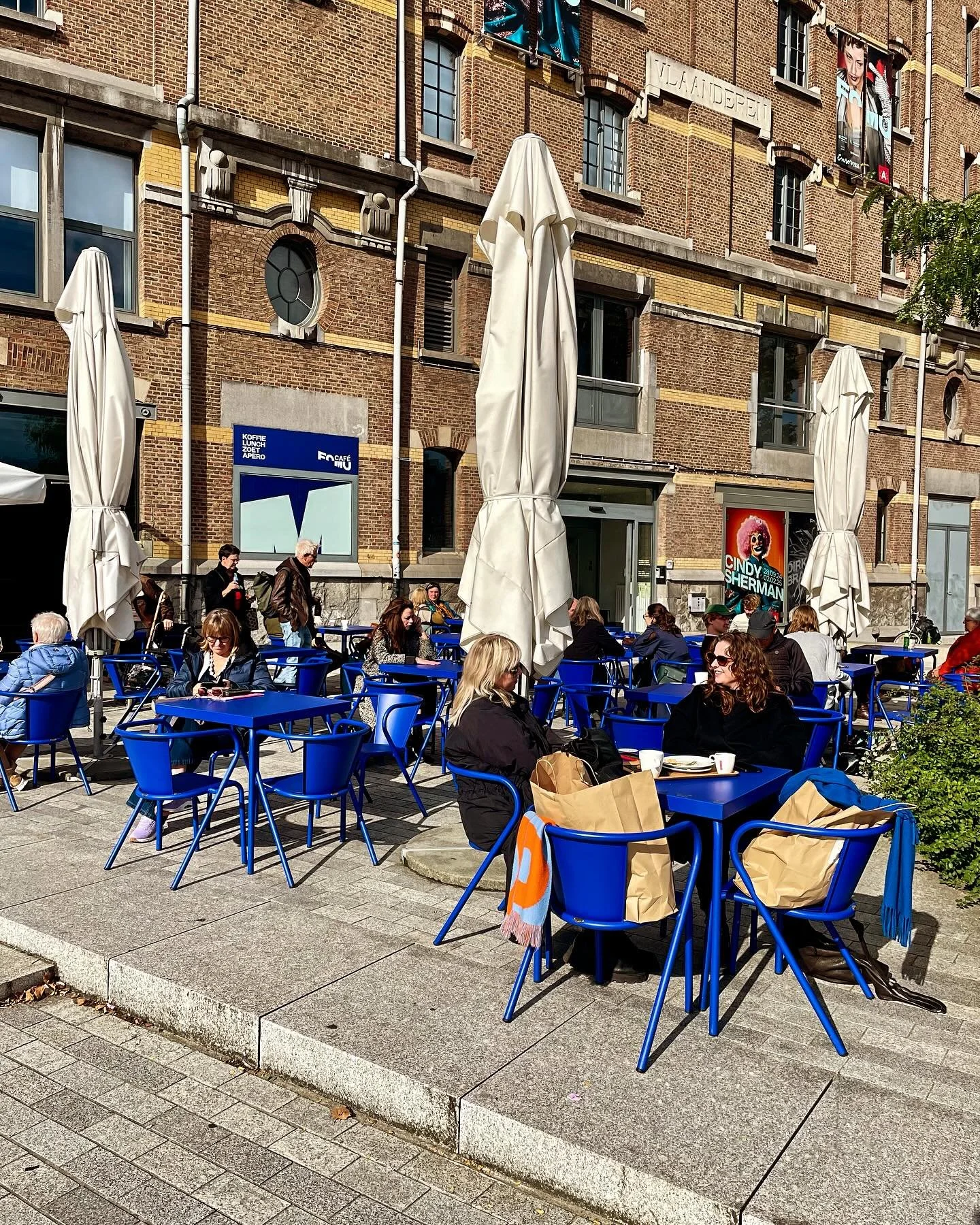 Altijd in de zon #indiansummer #antwerpenzuid #nieuwzuidantwerpen