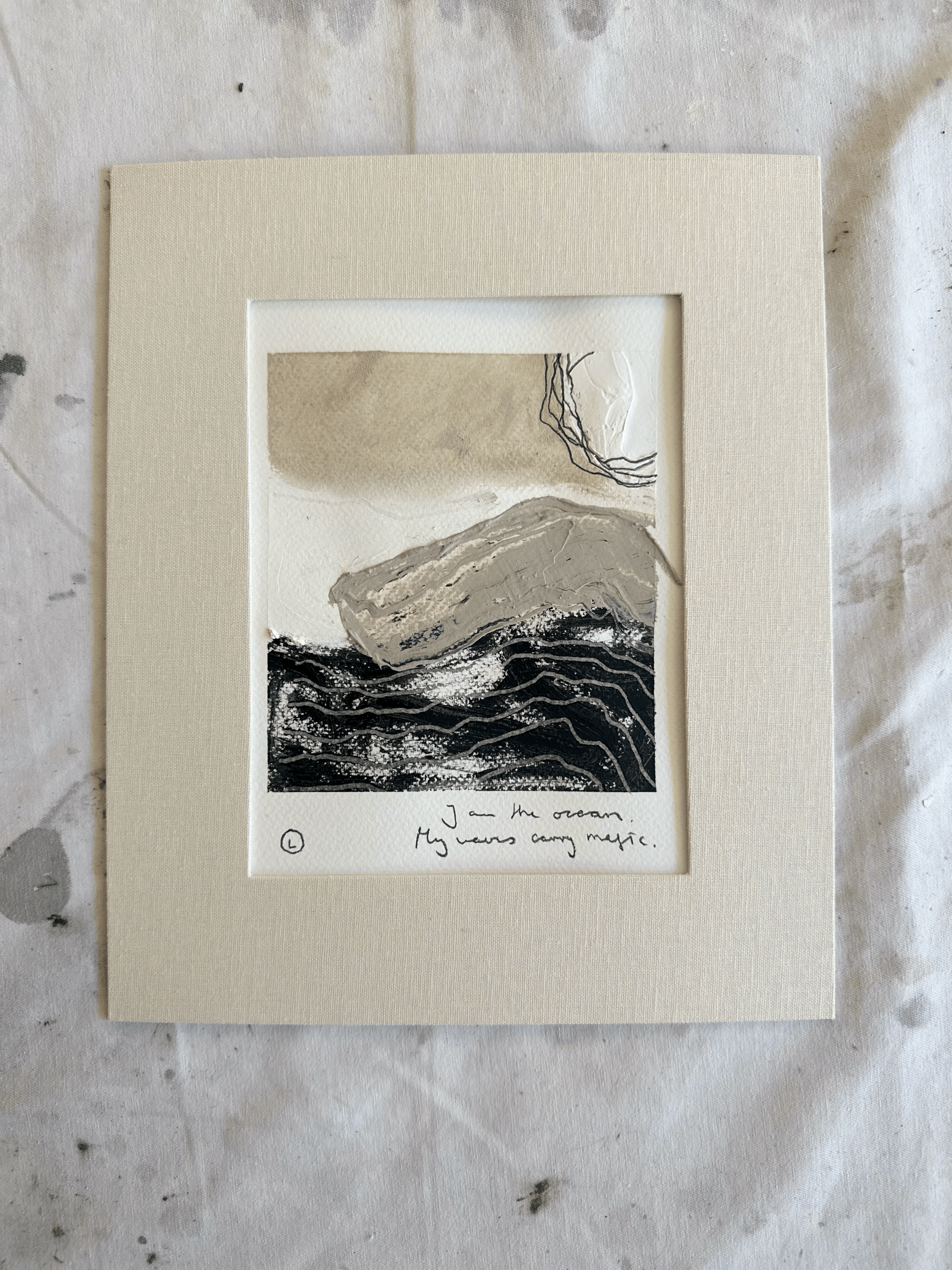 EARTHY WAVES - Paperwork No. 3 | gerahmt