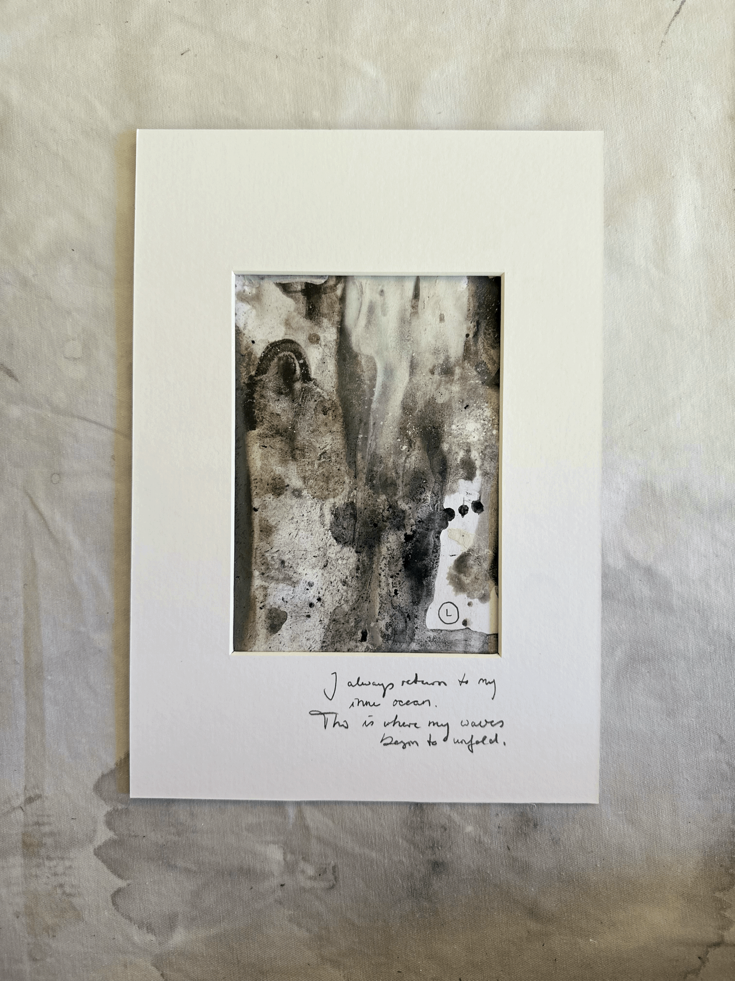EARTHY WAVES - Paperwork No. 12 | gerahmt