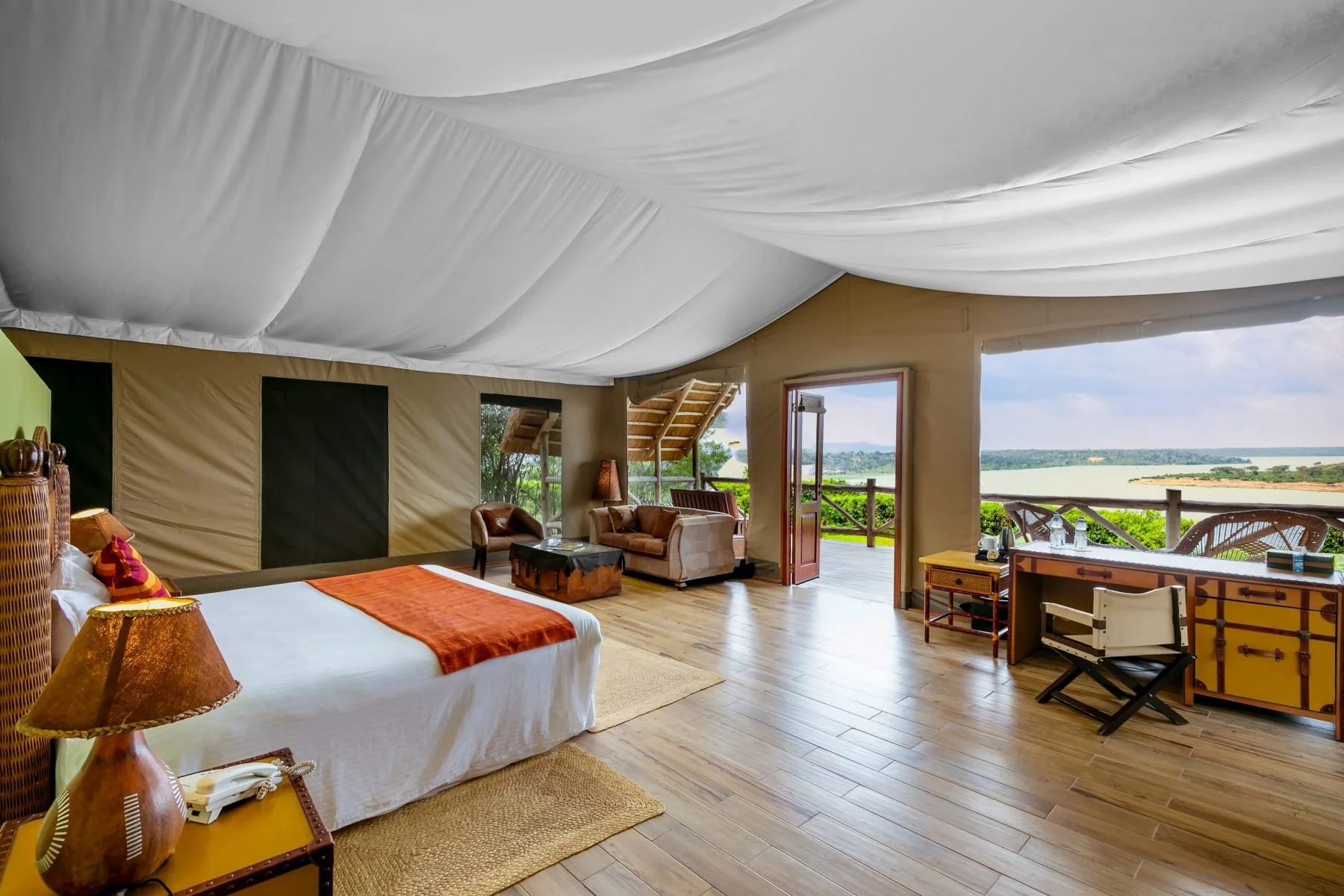 Mweya Safari Lodge_01.jpg