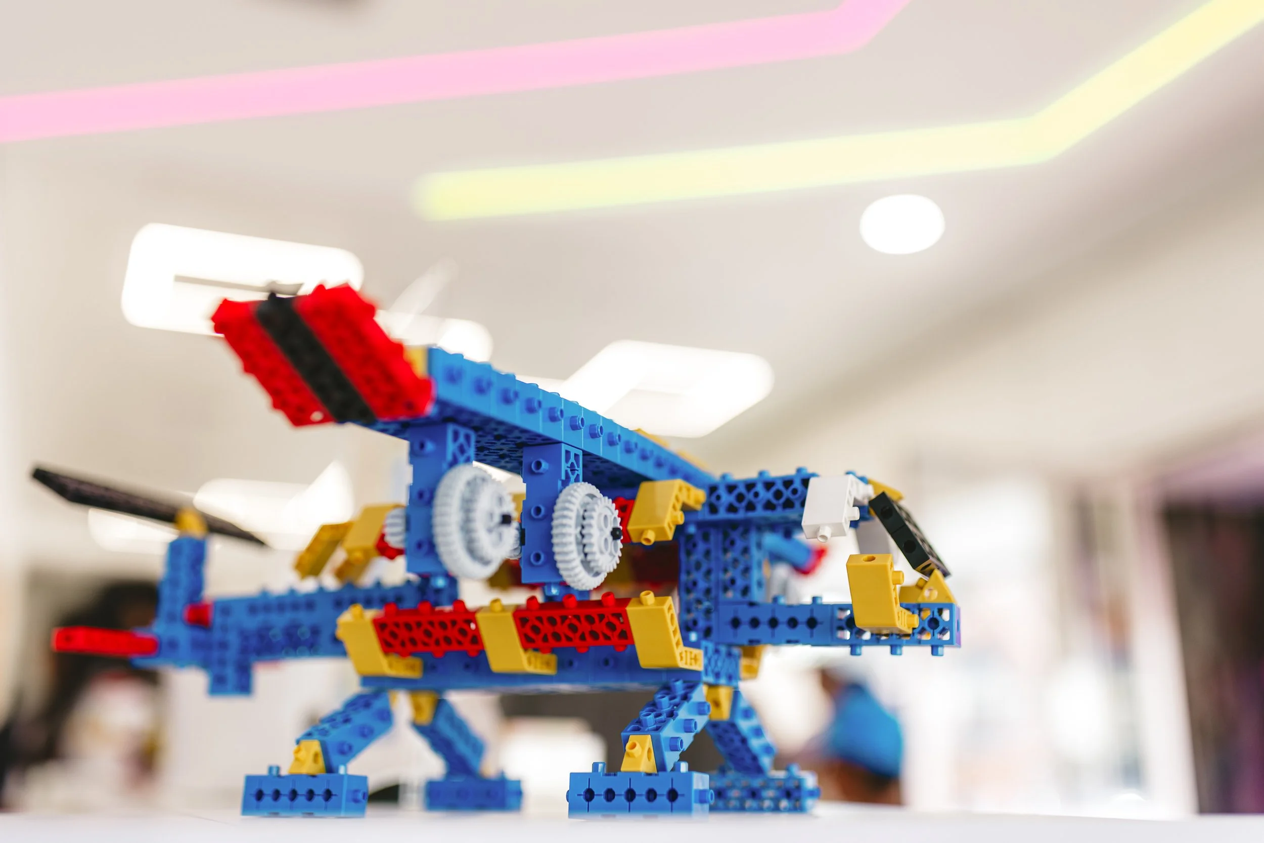 robothinklaunch-NR-10.jpg