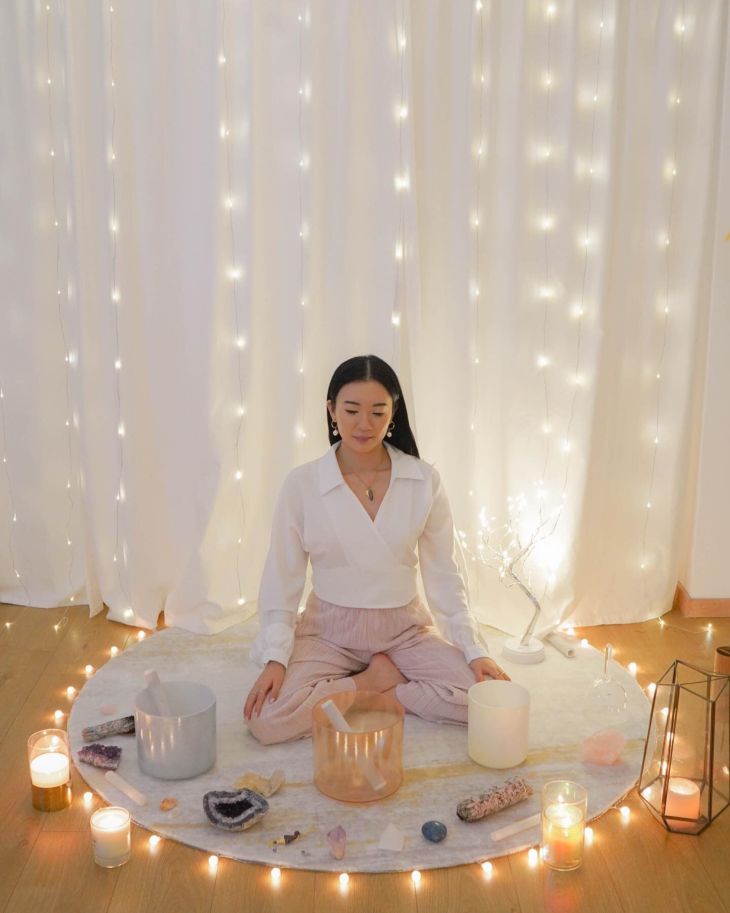 100+ clients and counting! Saying goodbye to my Sound Healing Space 🥲 I&rsquo;m so incredibly thankful for the clients and memories ❤️ Click on the link in my bio to read the &ldquo;Ode to my Sound Healing Space&rdquo; where I poured my heart out! 
