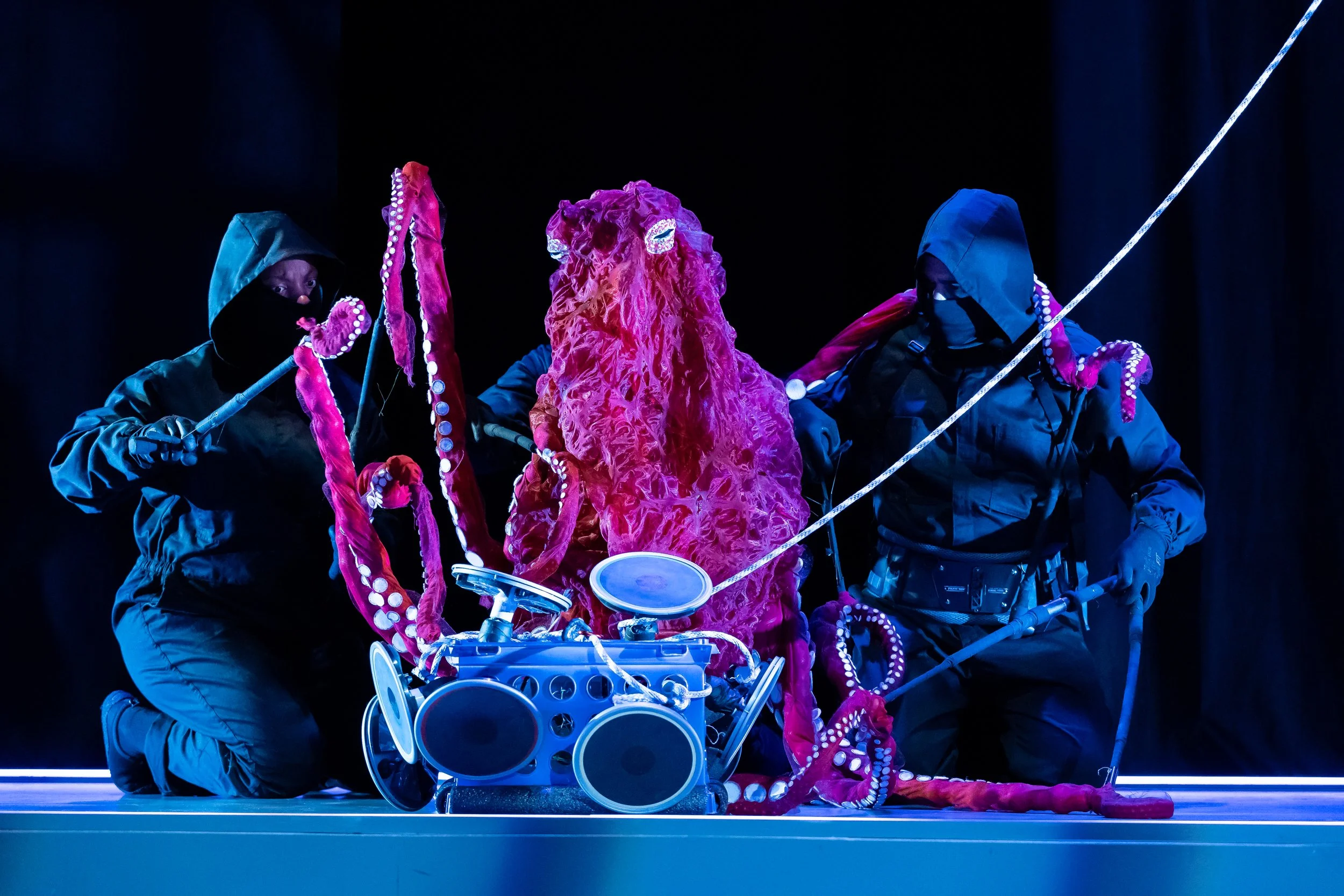 Copy of Puppeteers Zachary Bones, Perry Daniel, and Danielle McPhaul as Sylvia_Photo by Brian Hashimoto.jpg