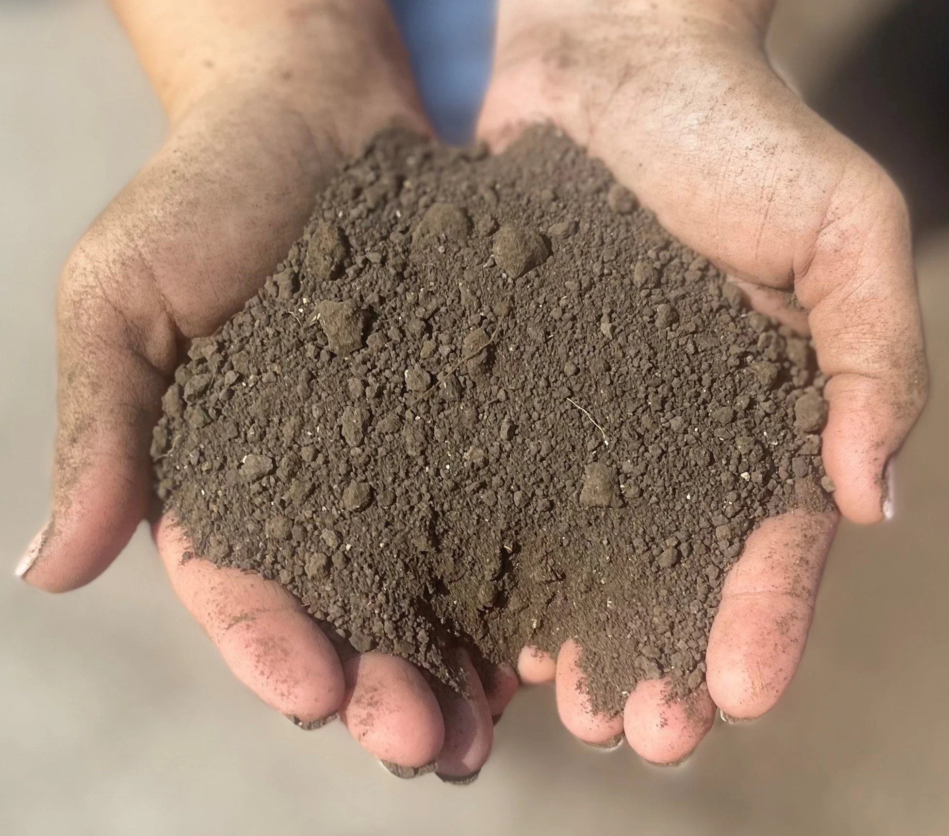 Top Soils & Mixes For Sale Adkins Materials San Antonio — Adkins