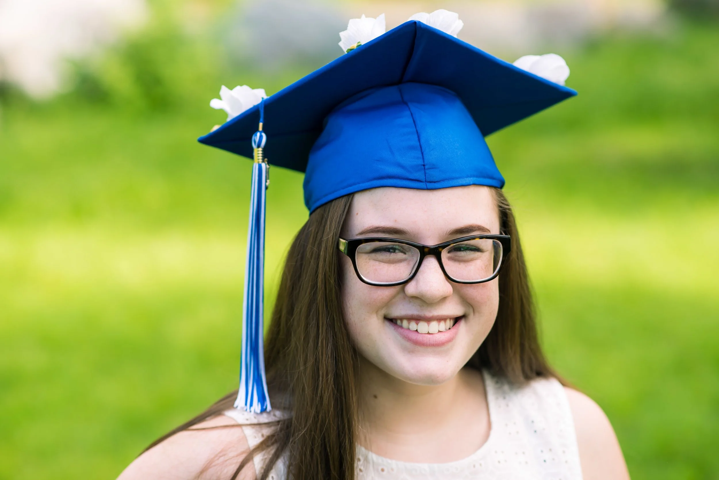 High School Graduation and Senior Portraits at Lake Holbrook MA