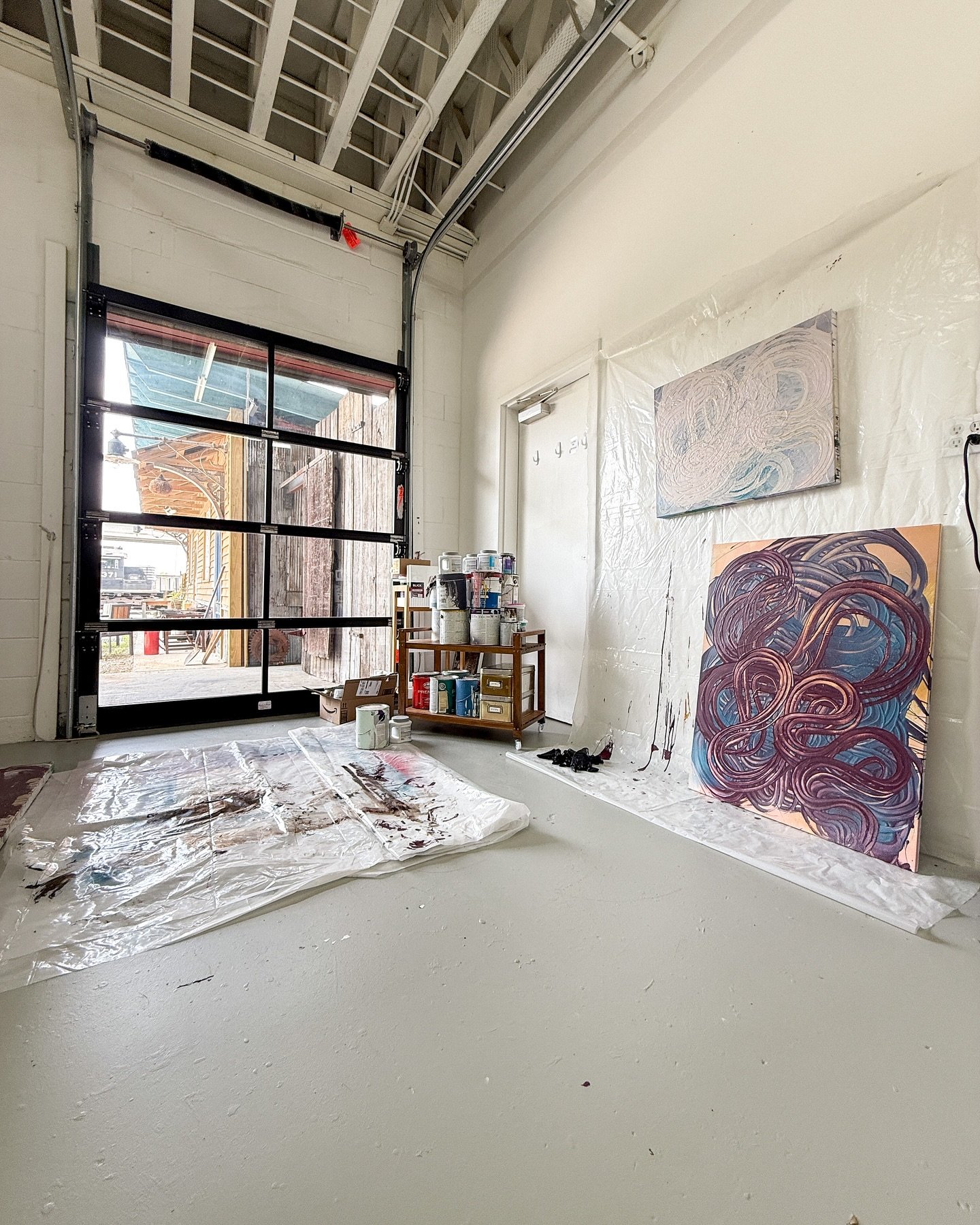 Diving deep into work for two upcoming shows&mdash; a duo show opening in late July with Rosa Obregon @obregon298 at @distilleryofmodernart and a solo exhibition in September at @the1904gallery ✨

There&rsquo;s a lot to do, but I&rsquo;m grateful for