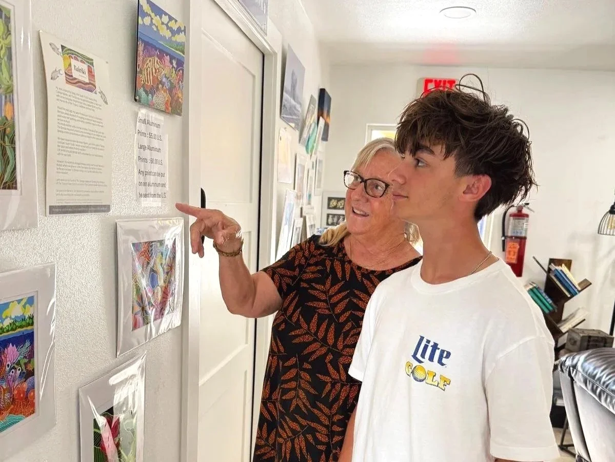 SEAHORSE BOUTIQUE & GALLERY, LITTLE CAYMAN