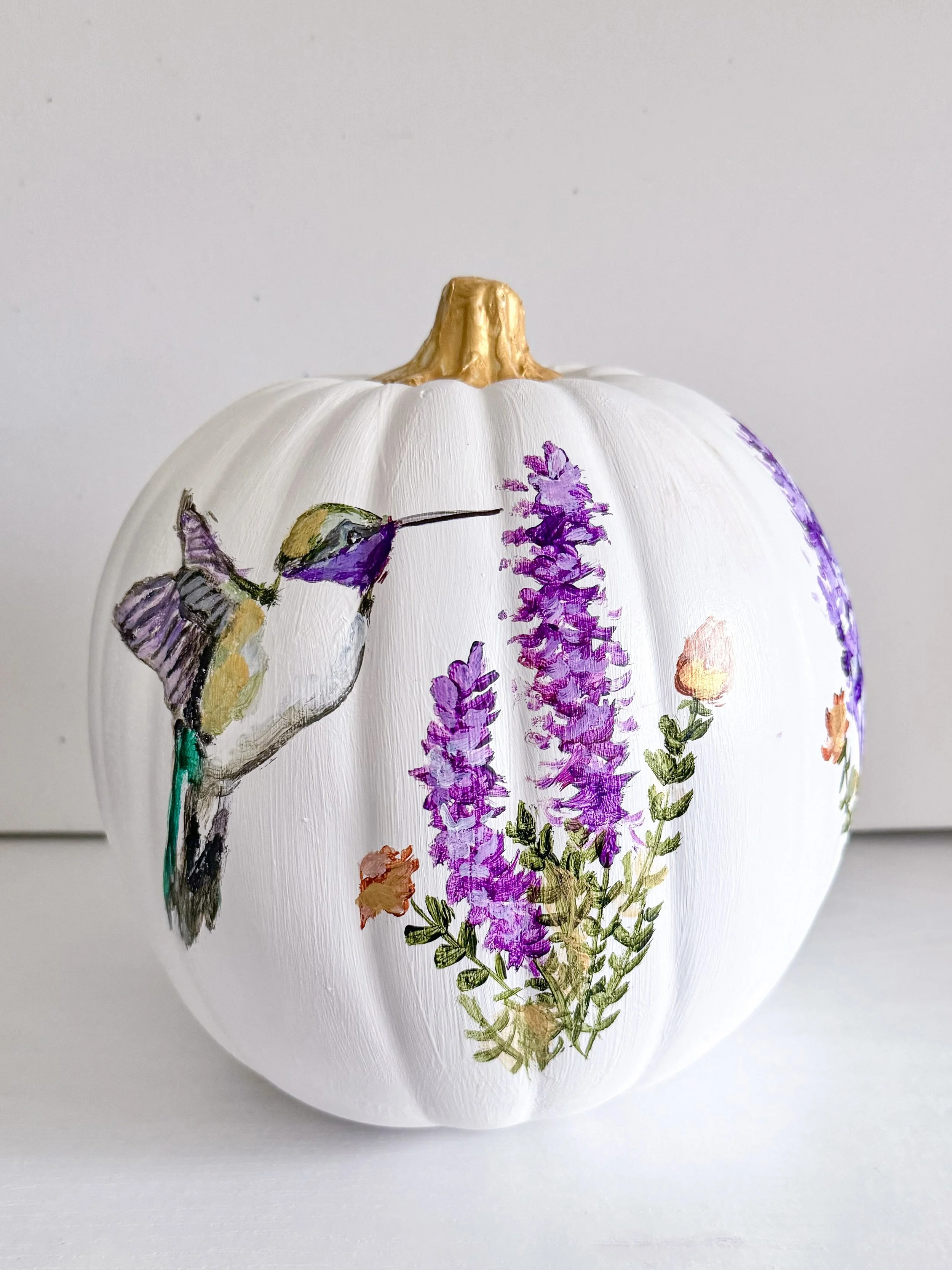 Hummingbird Pumpkin_4.jpg