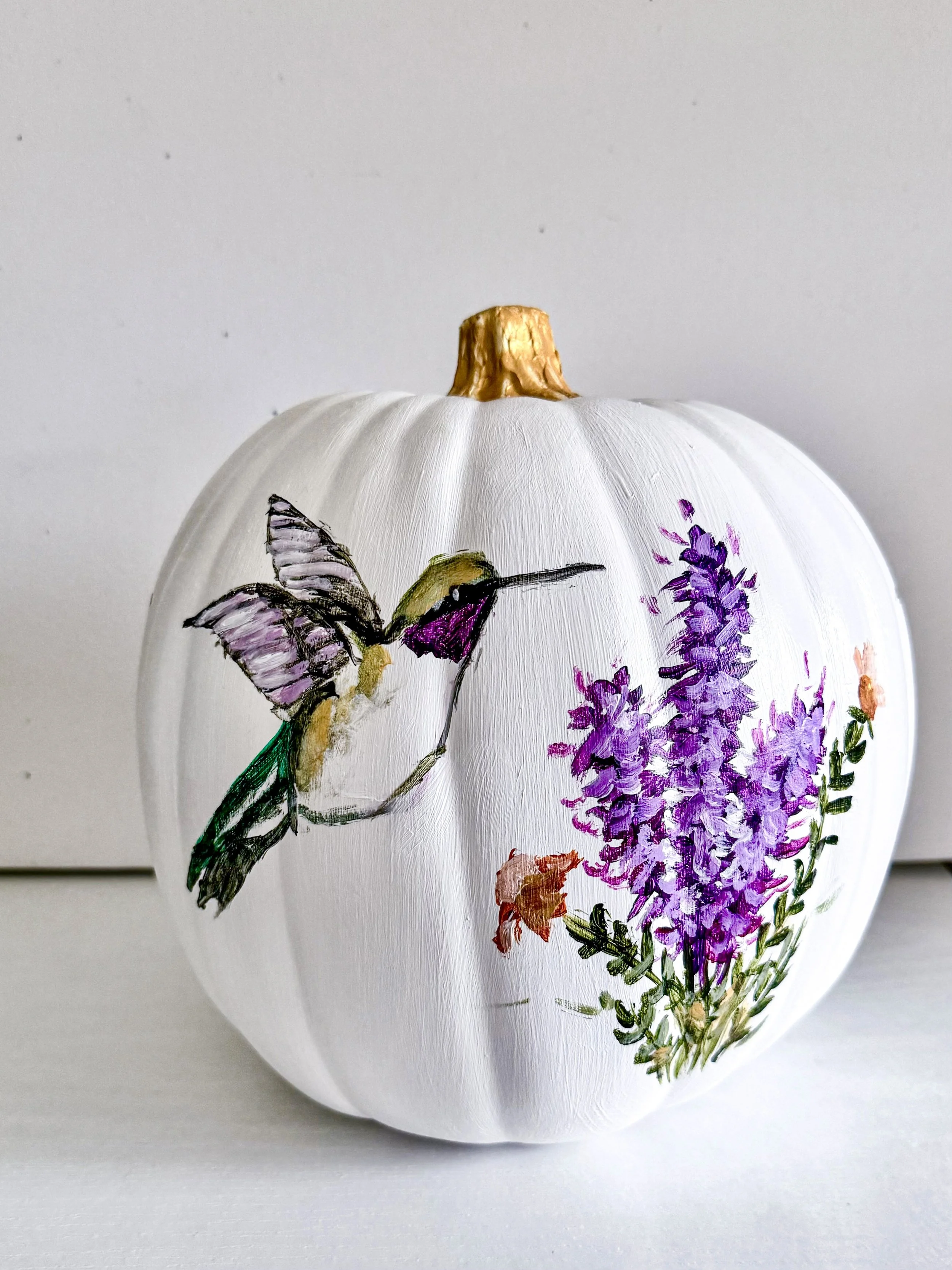Hummingbird Pumpkin_3.jpg
