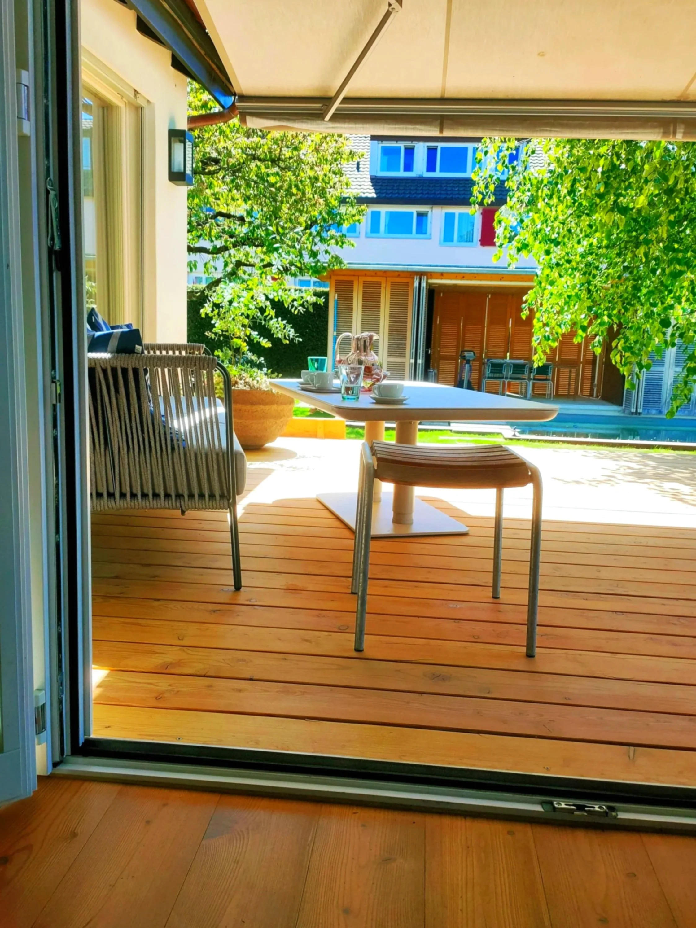 Innen und Aussen | Holzboden | Lärche | Lounge | Garten