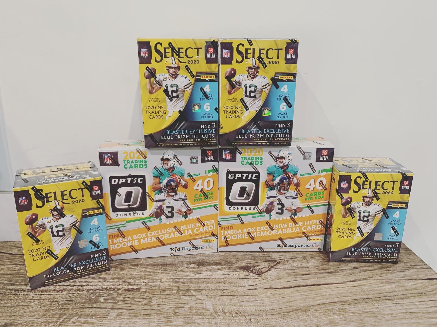 Break 5 - 2 Optics Megas + 4 Select Blasters

Pick A Team &mdash; Get A Team

Break - MONDAY 5/17 6p PST

Buy 🔥 &mdash; Get 🧊
Compliments of @biggmikesbreaks for the ingenuity and concept of 🔥 + 🧊 

Comment Both Teams Below
PAY WHEN 70% FULL - Sh