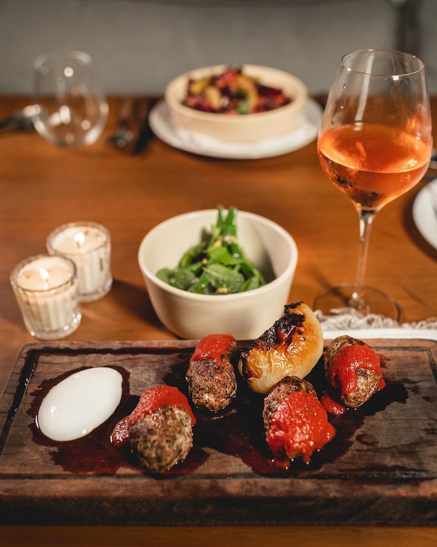 A FIRE-GRILLED FEAST

Sink your teeth into our juicy lamb meatballs and wash it down with a cool, crisp glass of rose. This is the life!

Reserve a table at MEZE and let's indulge together. Open from 6pm, bookings at GITANO.com

#meze #mediterranean 