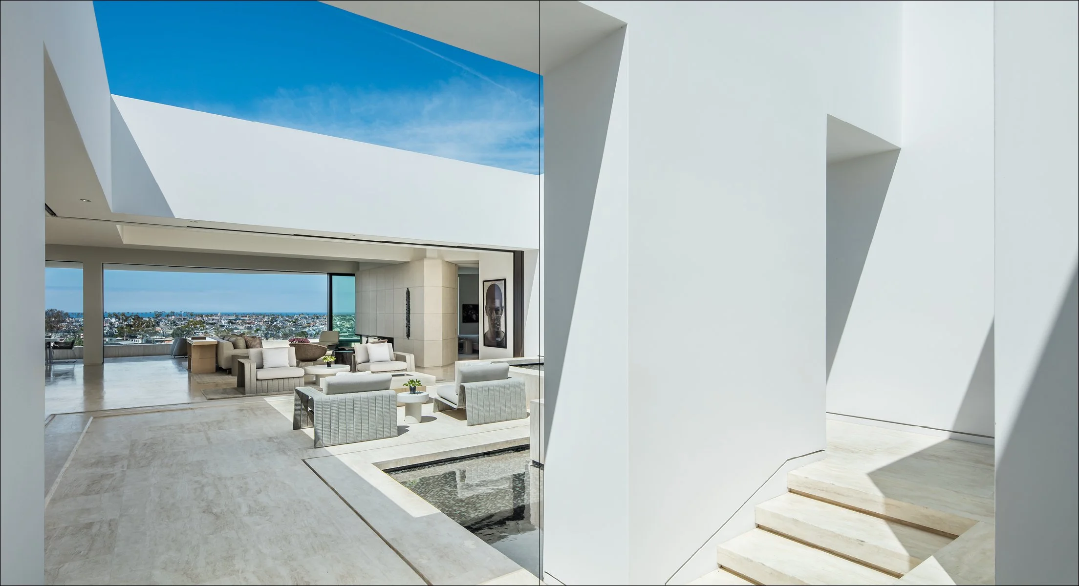 The Art of Modern Design: Interior layout