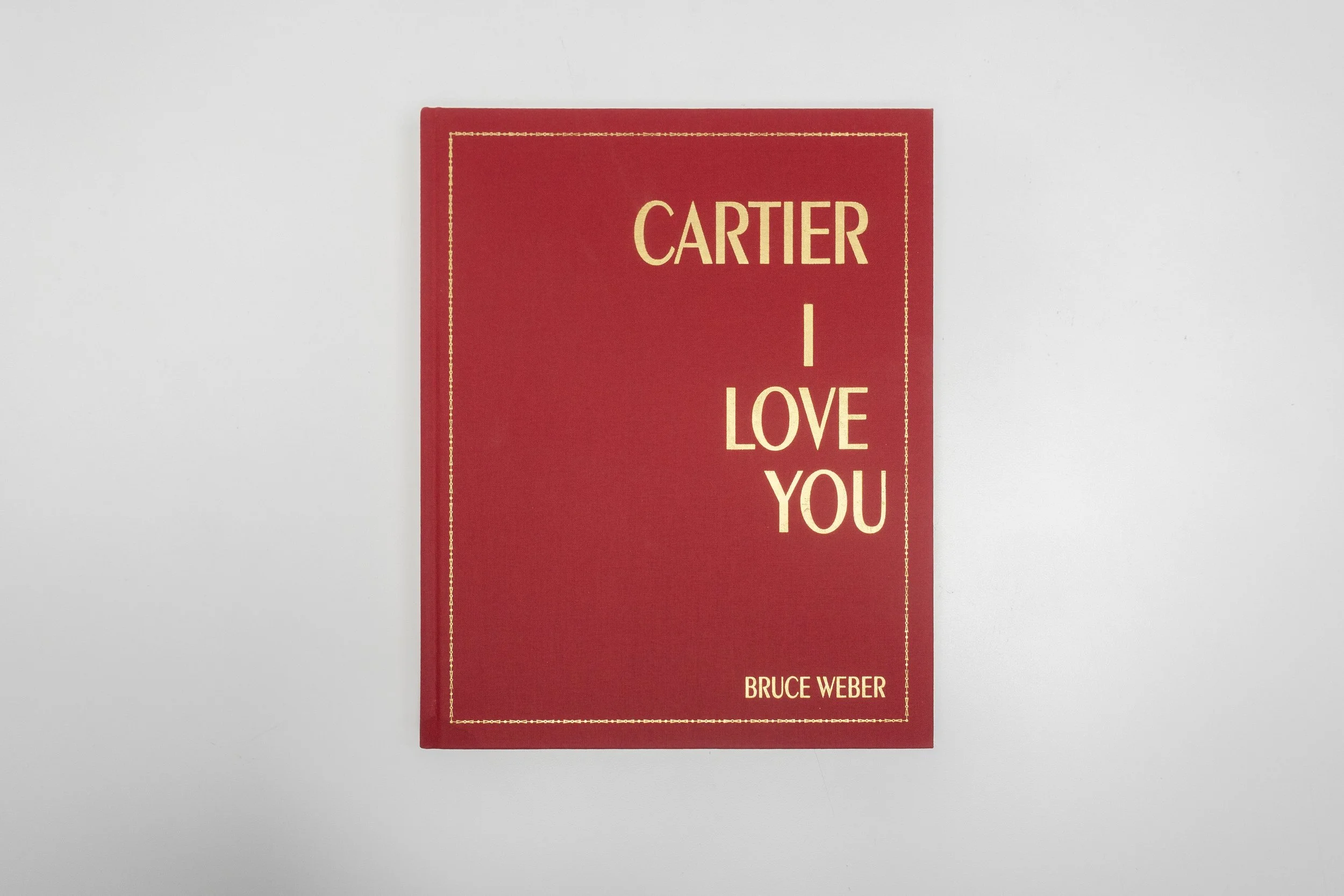 Cartier: I Love You: Exterior design