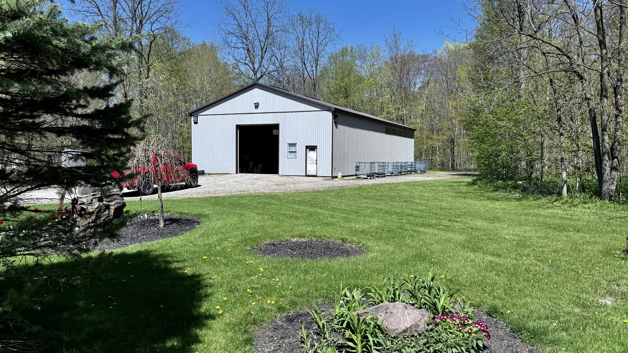 40 by 40 Barn | small studio (rain cover) Power & Washrooms