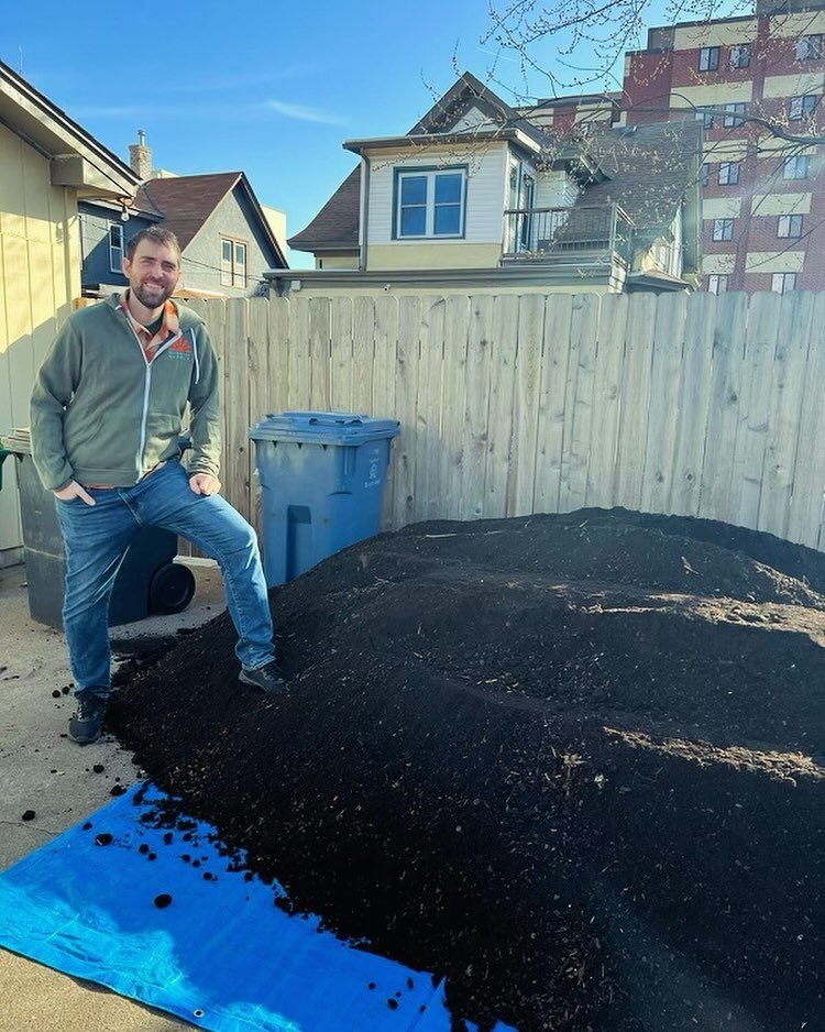 Shoutout to Dan Jodarski for being our first delivery of the season! Repping the Hi Supply hoodie with a foot in the garden blend and compost! He&rsquo;s our kind of dude!