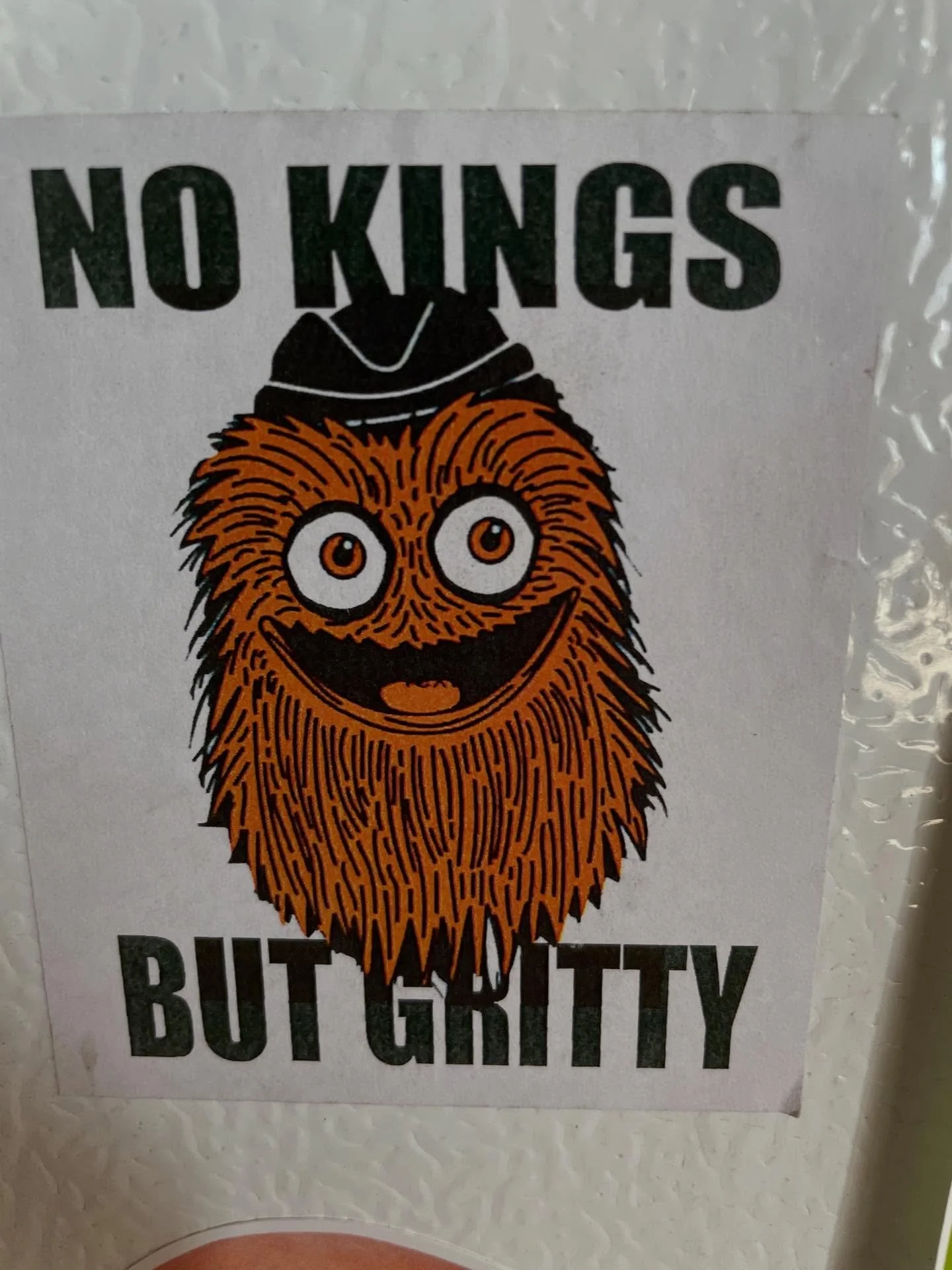 YUS.