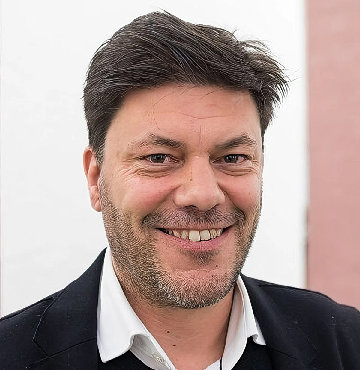 The Curatorial Roundtable: Philippe Pirotte (Frankfurt)