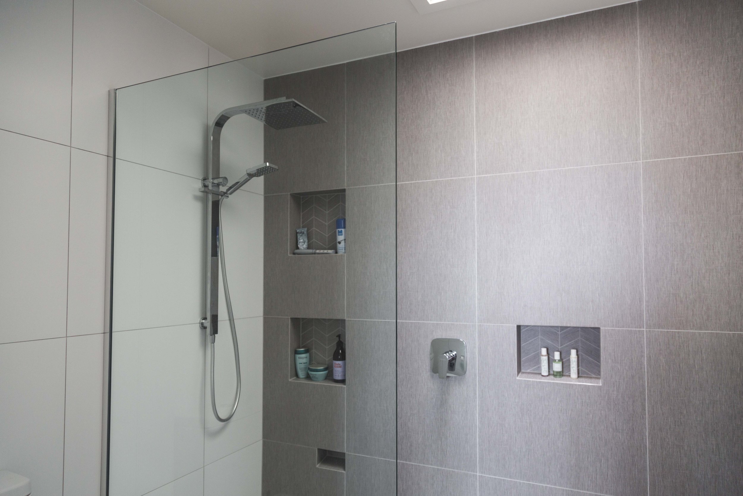 GlendowieShowerSML-165.jpg