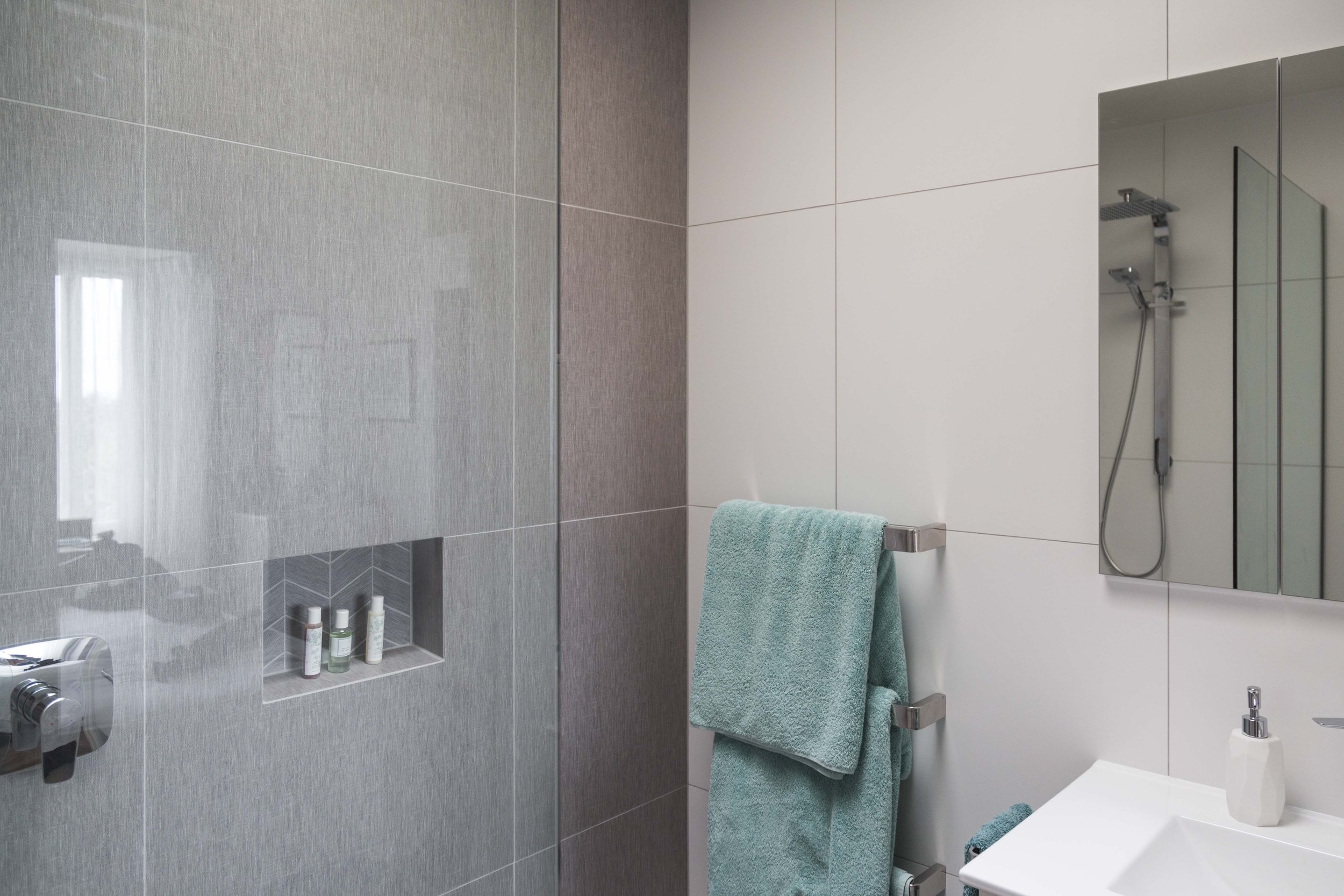 GlendowieShowerSML-232.jpg