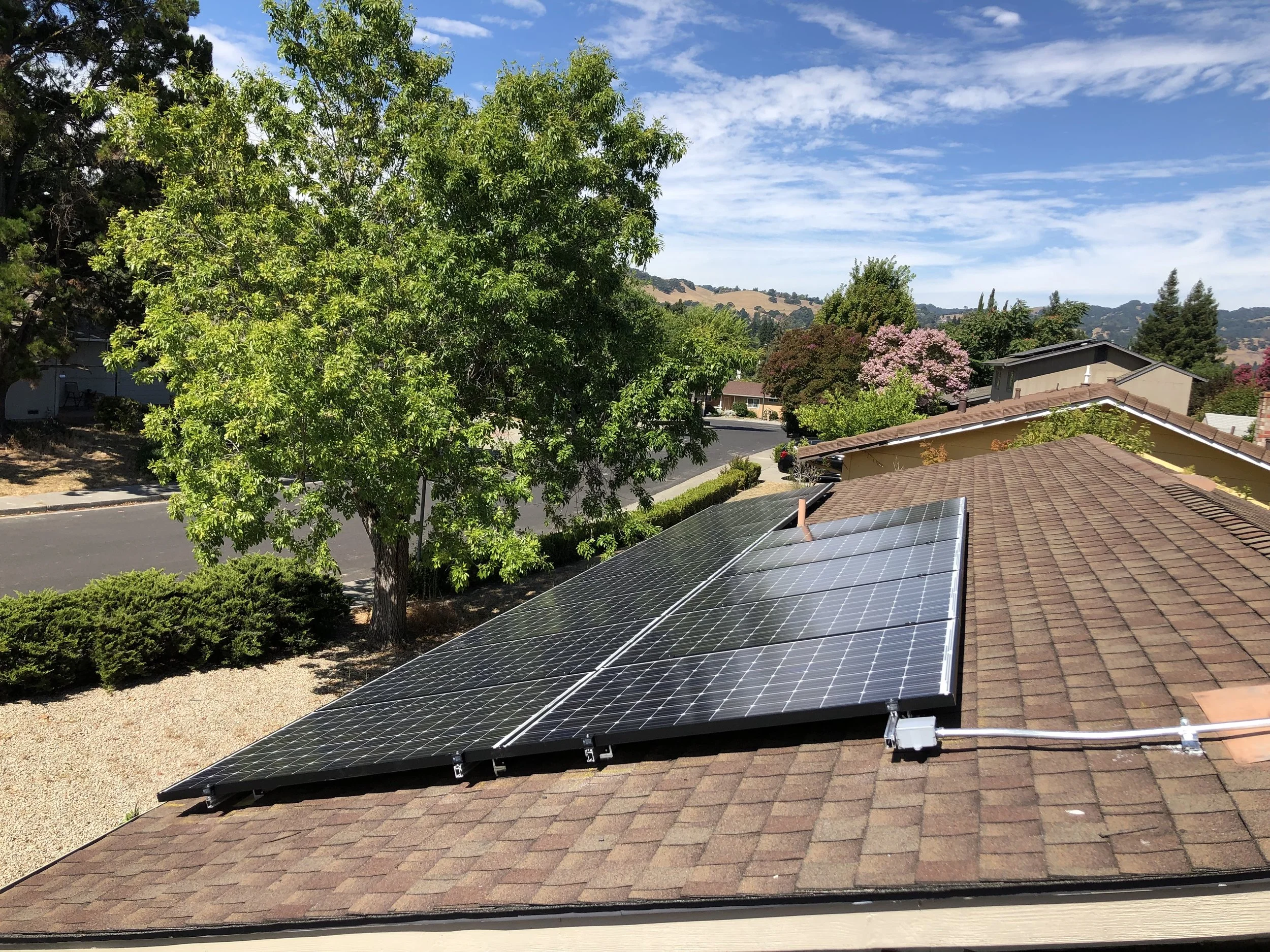 Northern California Solar + Battery Storage: How Homeowners Are Beating PG&amp;E Rate Hikes in 2026