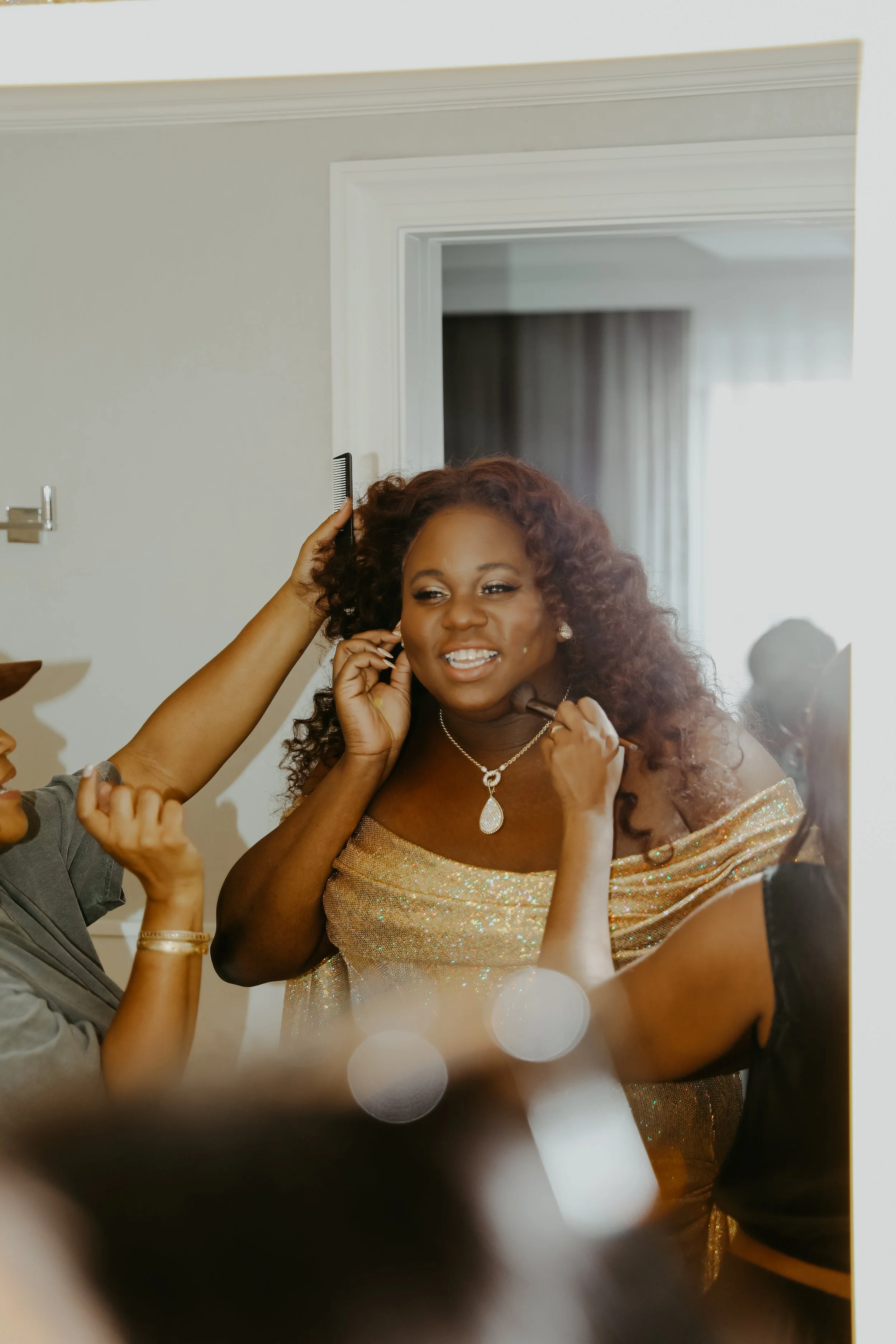 ALEX NEWELL TONYS BTS For Vanity Fair
Shot by Drew Shade
Hair by Monique Gaffney
Makeup by Kelly Bellevue