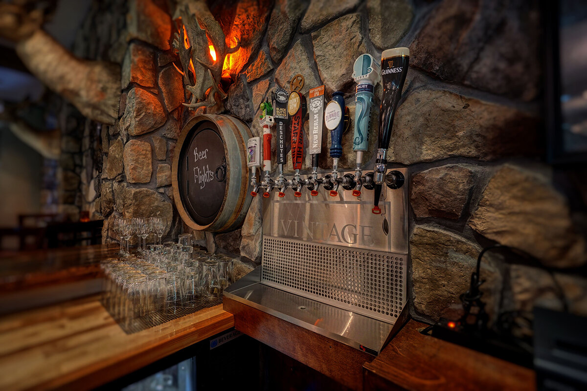 Discover the History — Vintage Tavern