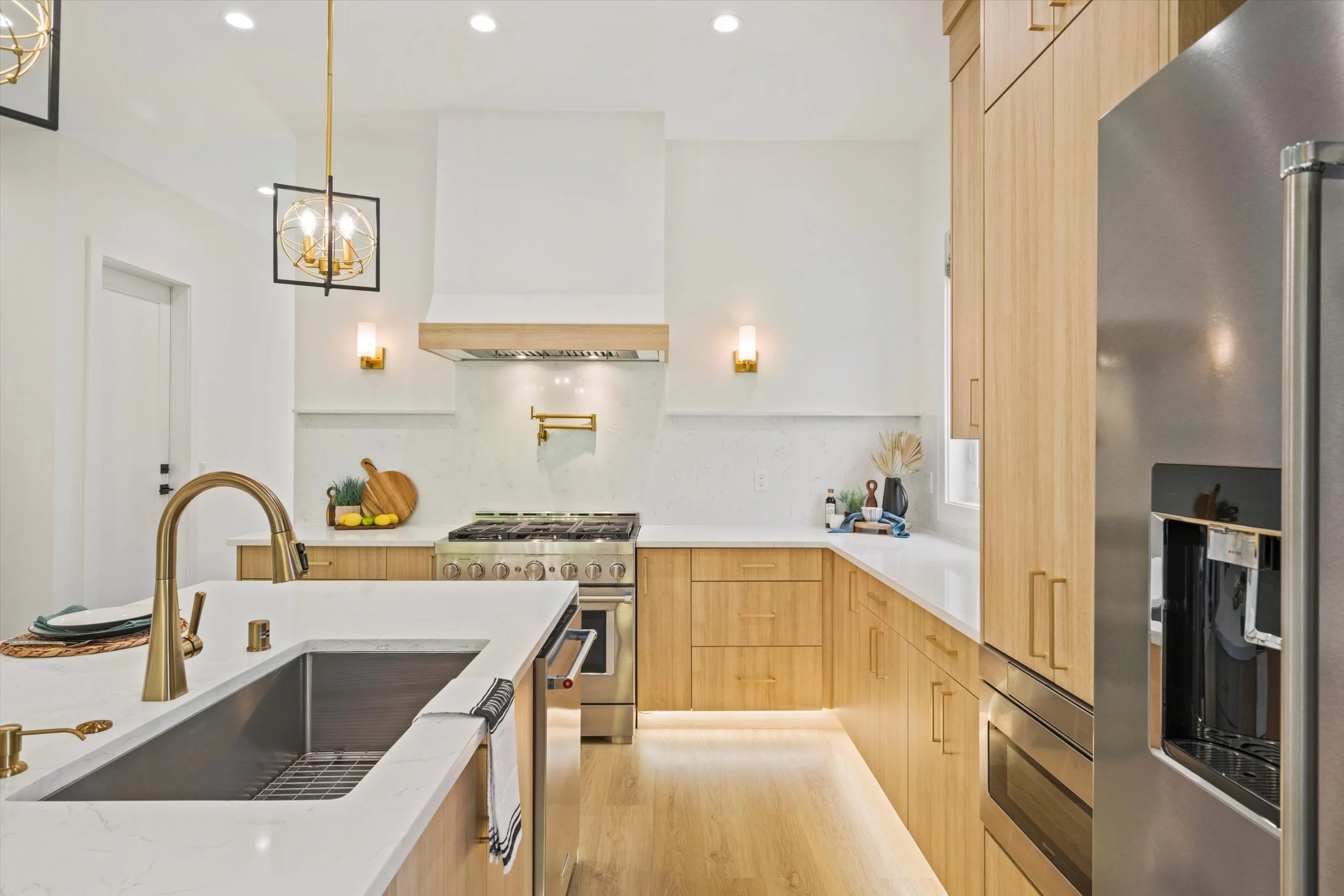19-9051 Sea Mist Ln (16).jpg