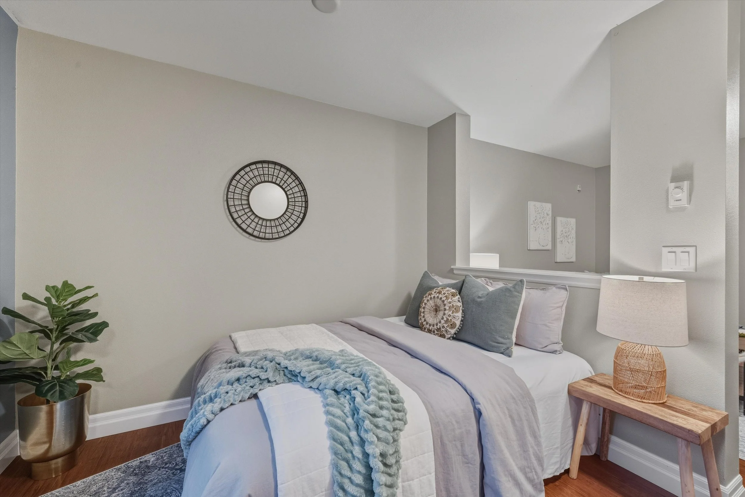 11-960 Harris Ave B307 (8).jpg