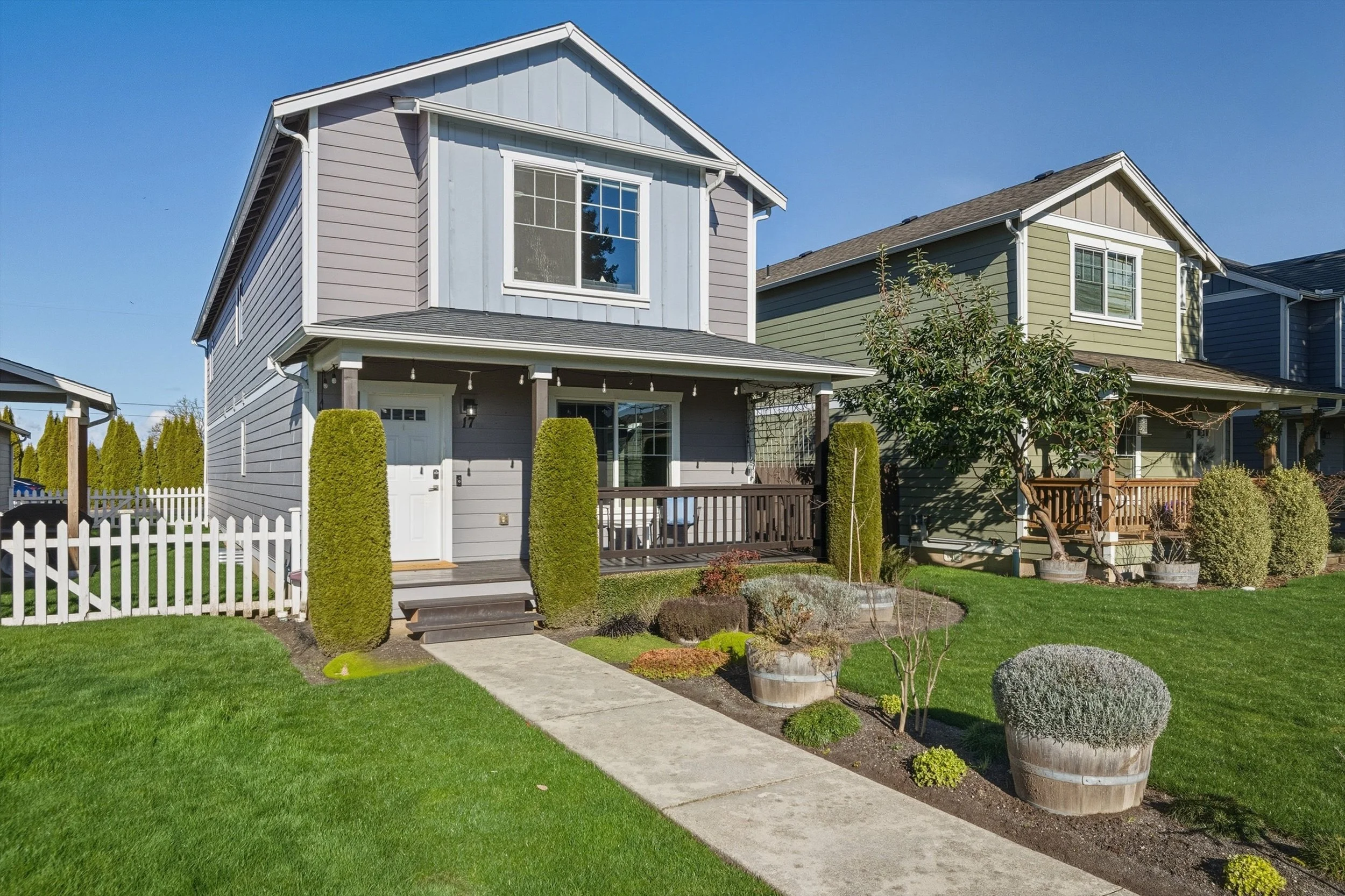 13-2200 Greenview Cir, #17 (1).jpg