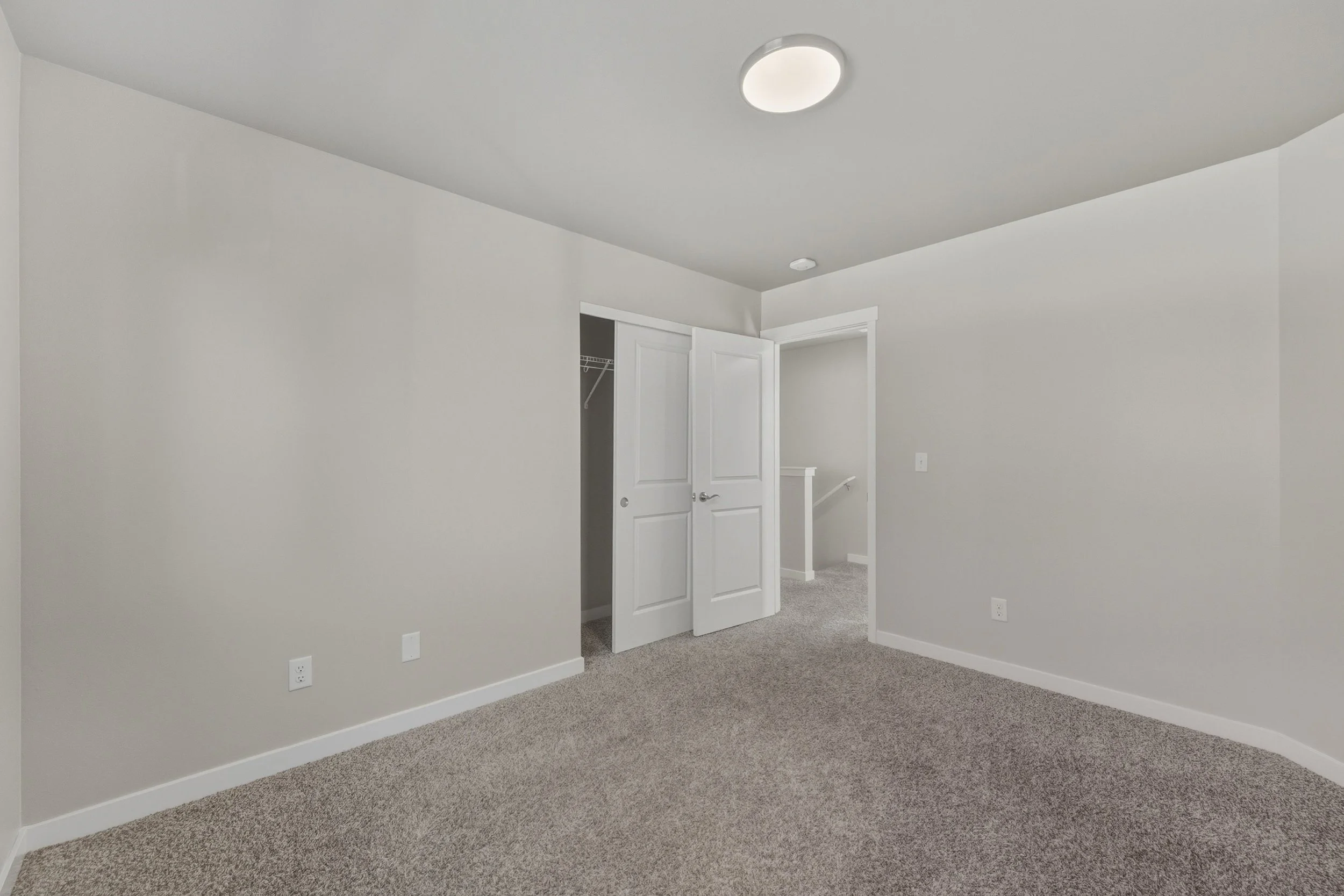 03-2200 Greenview Cir, #17 (43).jpg