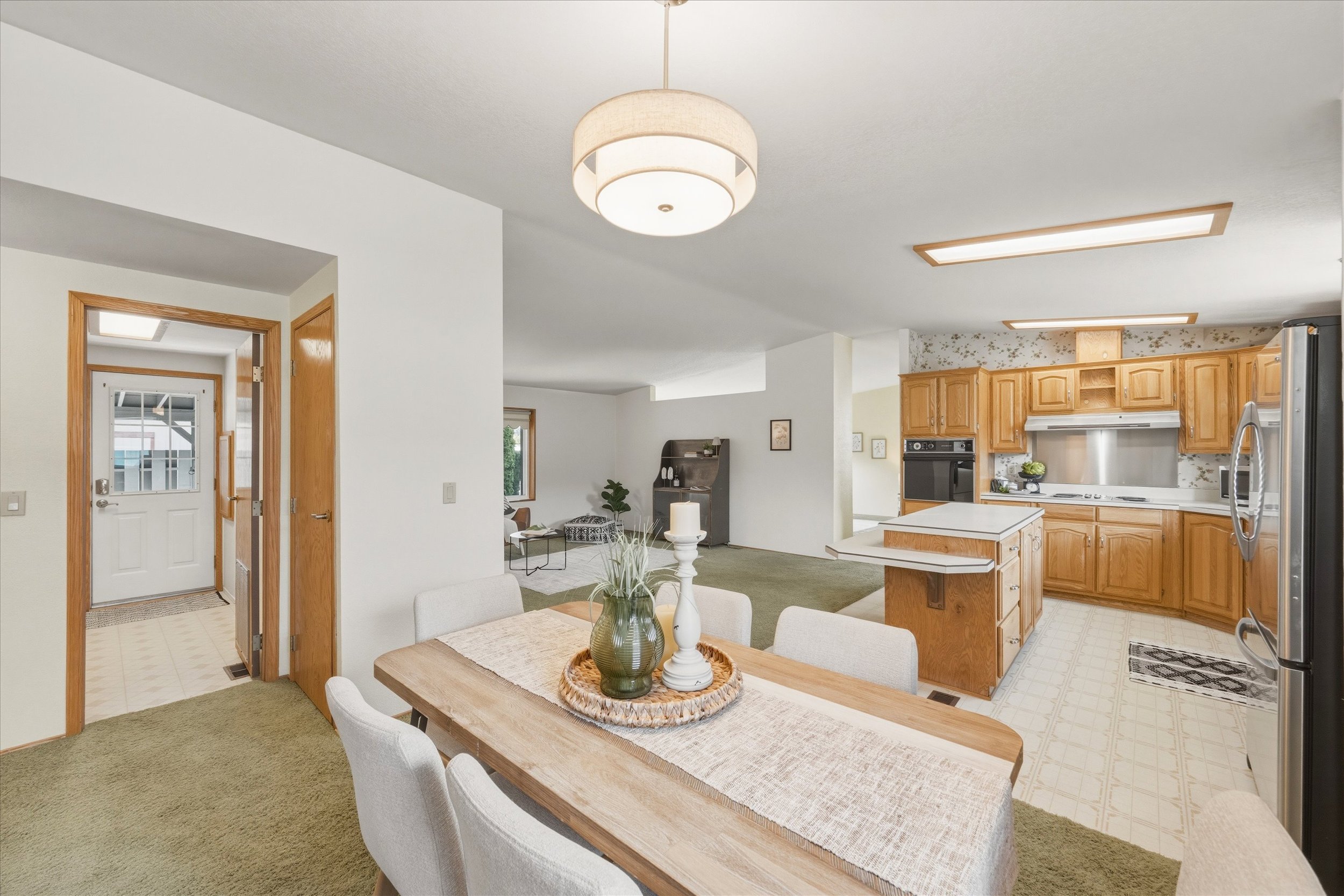 21-2015 24th St #94 (14).jpg