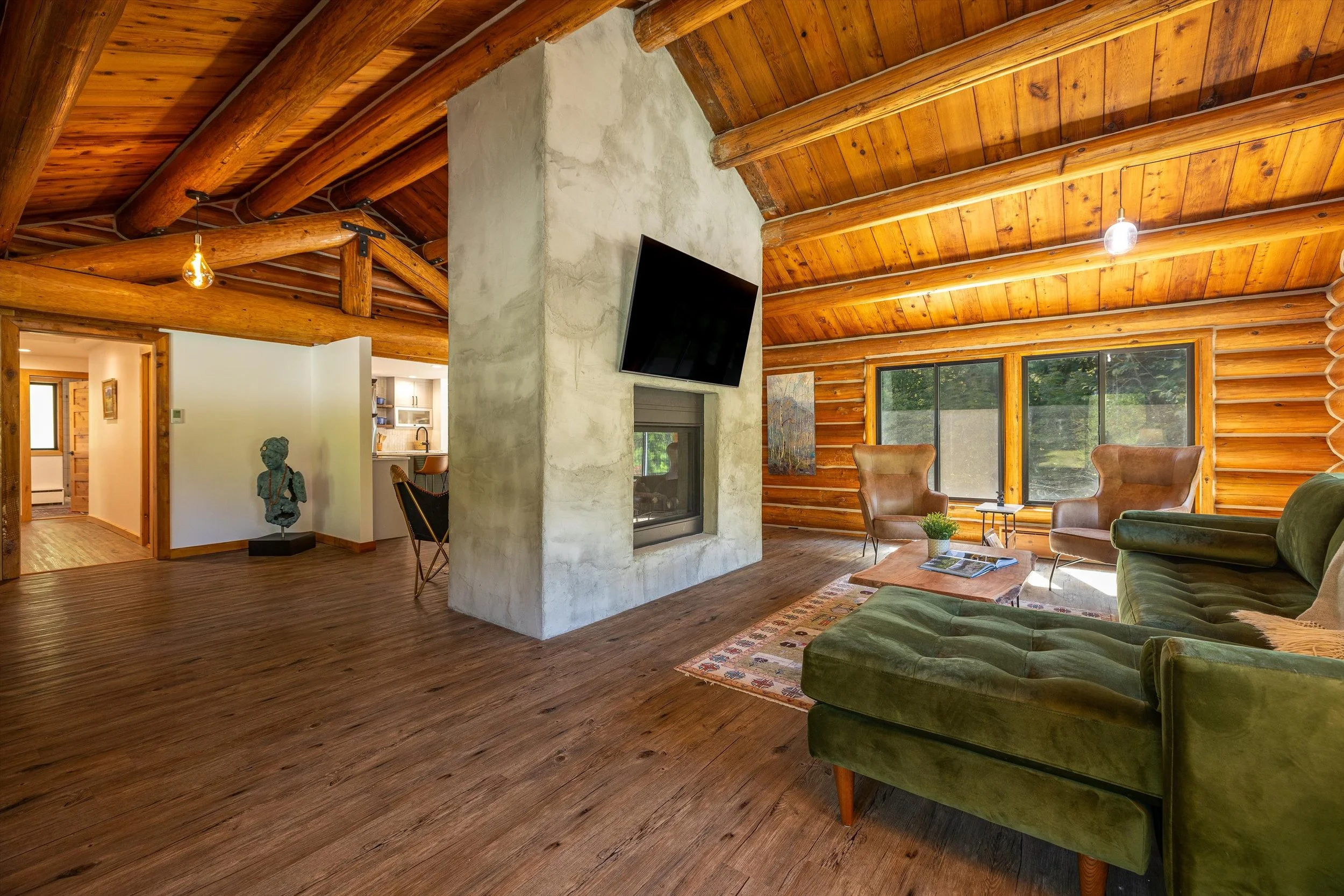 16-7577 Canyon View Dr-14.jpg