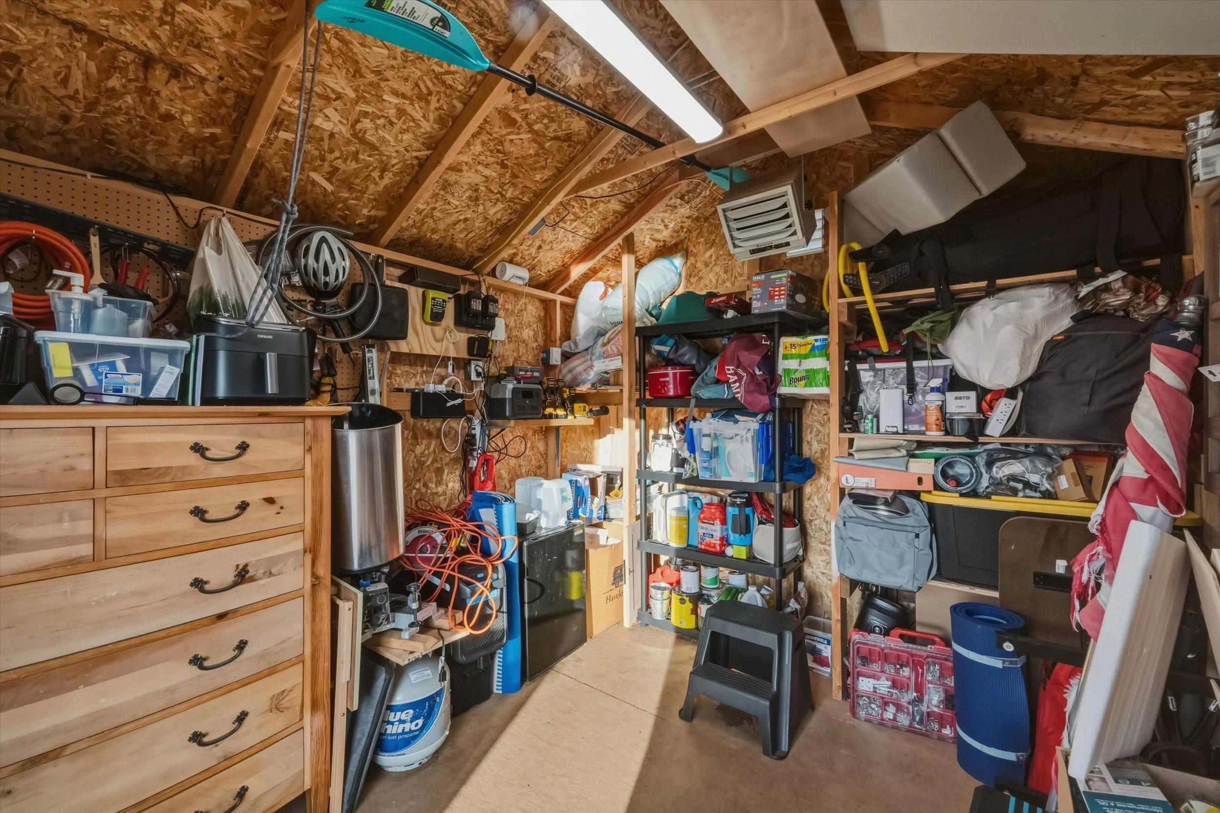 11-7563 Morrison Ave (9).jpg