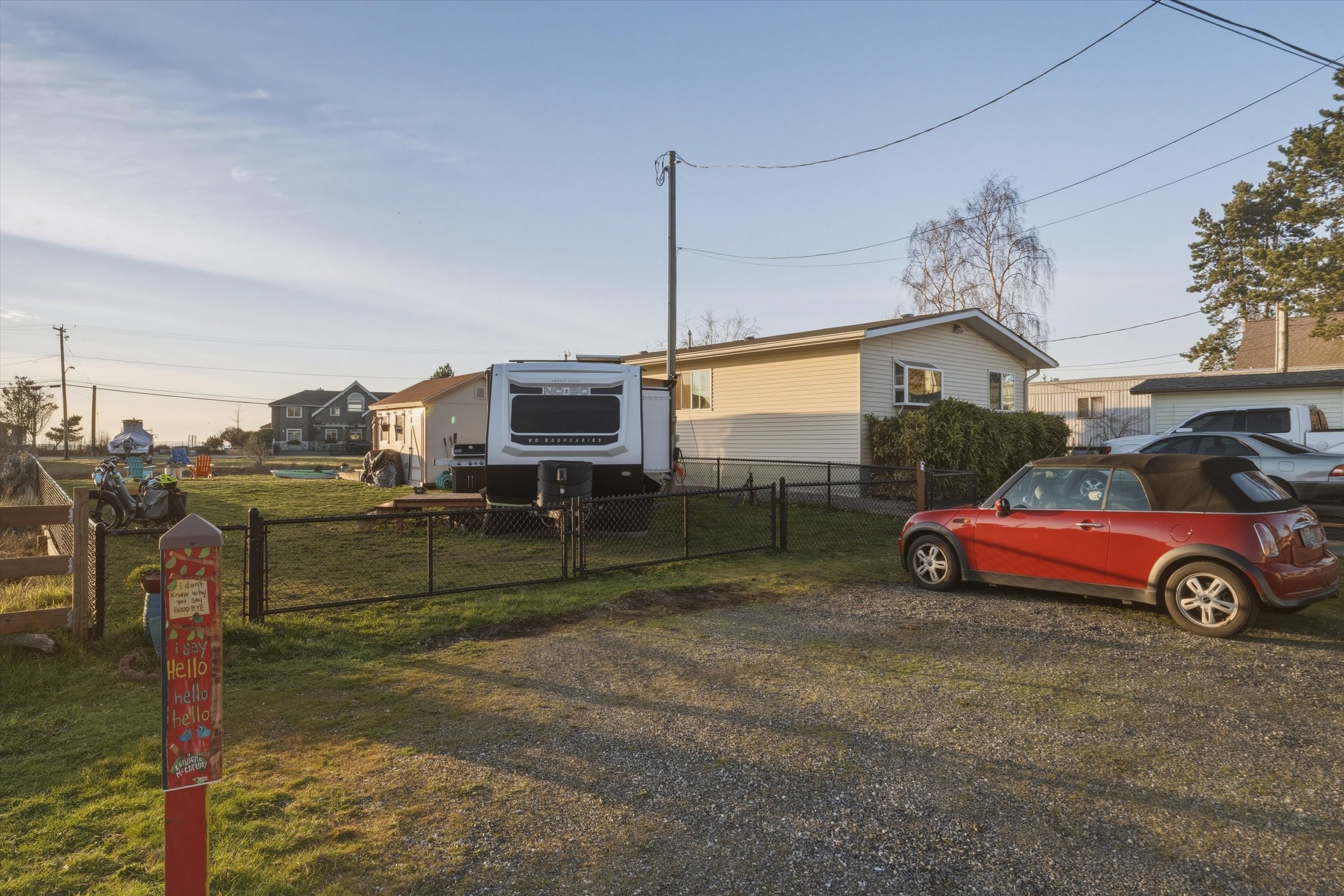 20-7563 Morrison Ave (18).jpg