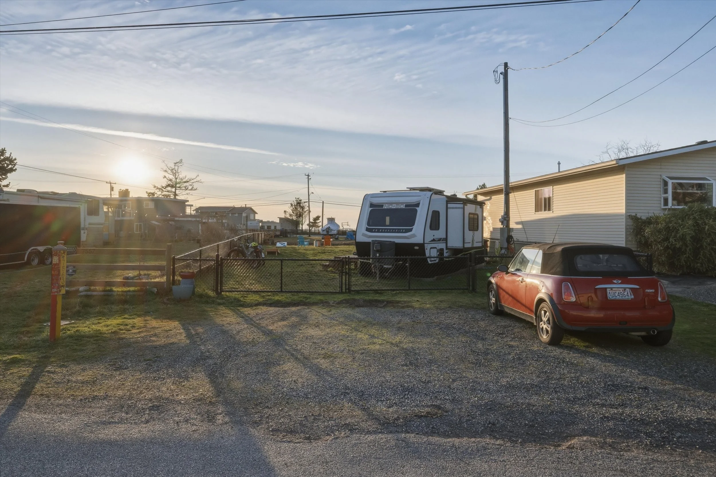 21-7563 Morrison Ave (19).jpg