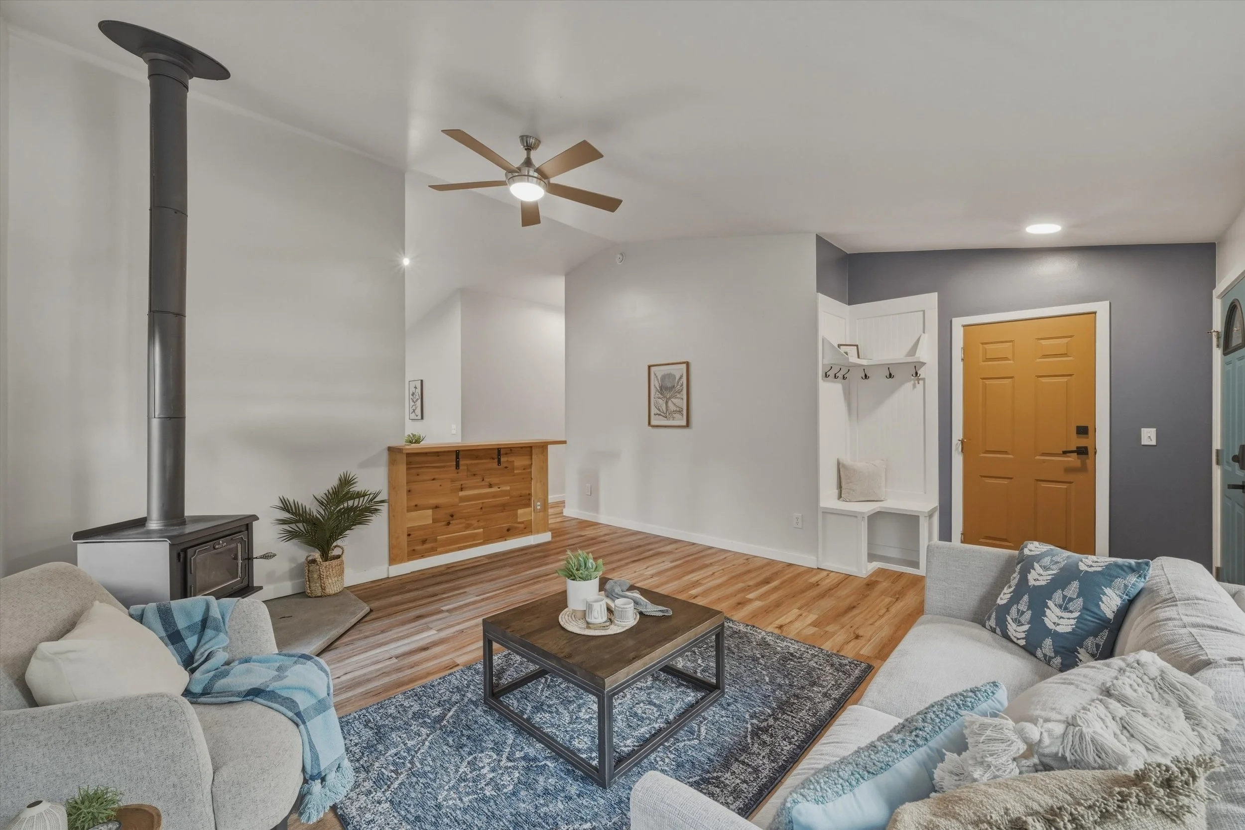 20-9 Sunnyside Lane (18).jpg