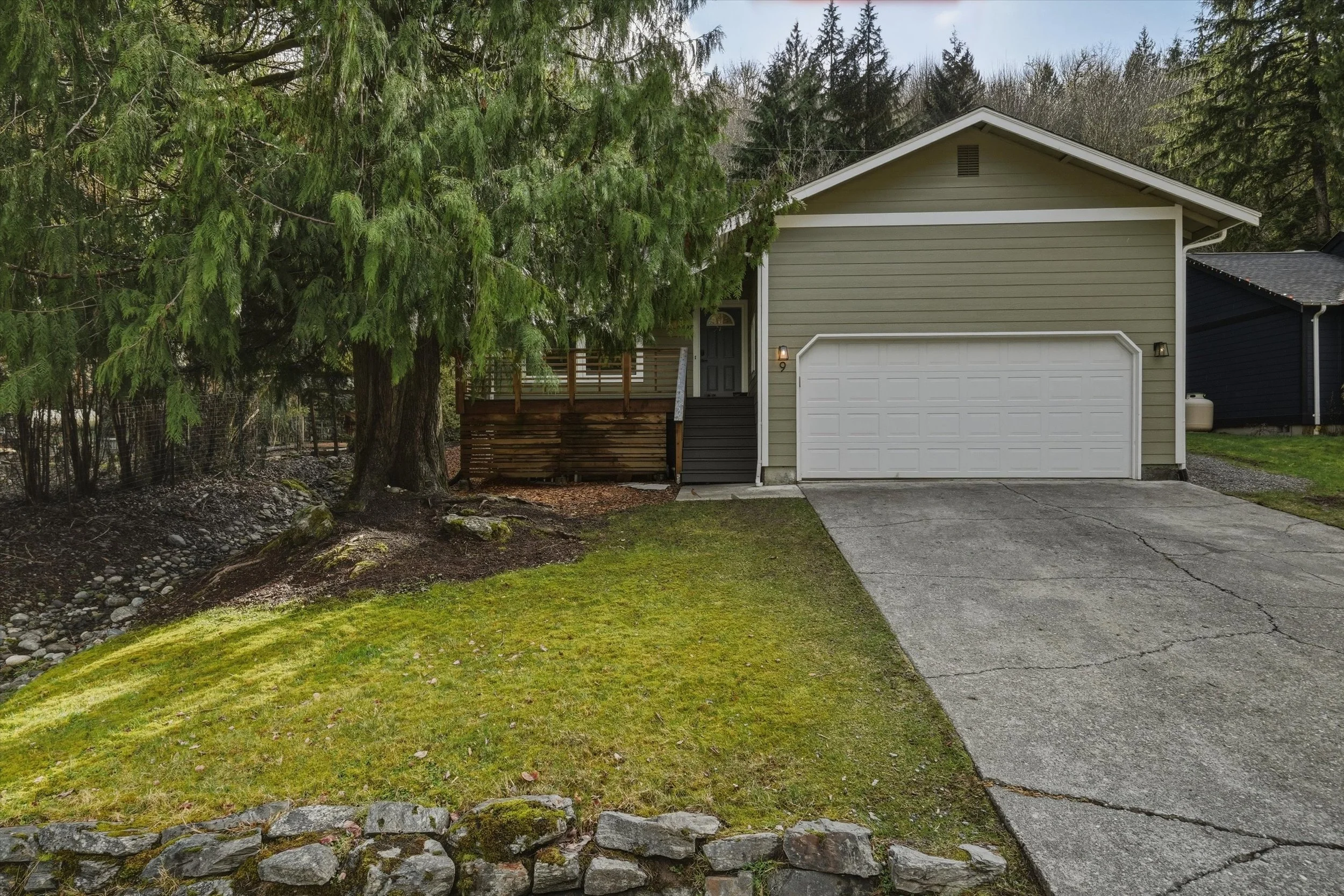 04-9 Sunnyside Lane (2).jpg