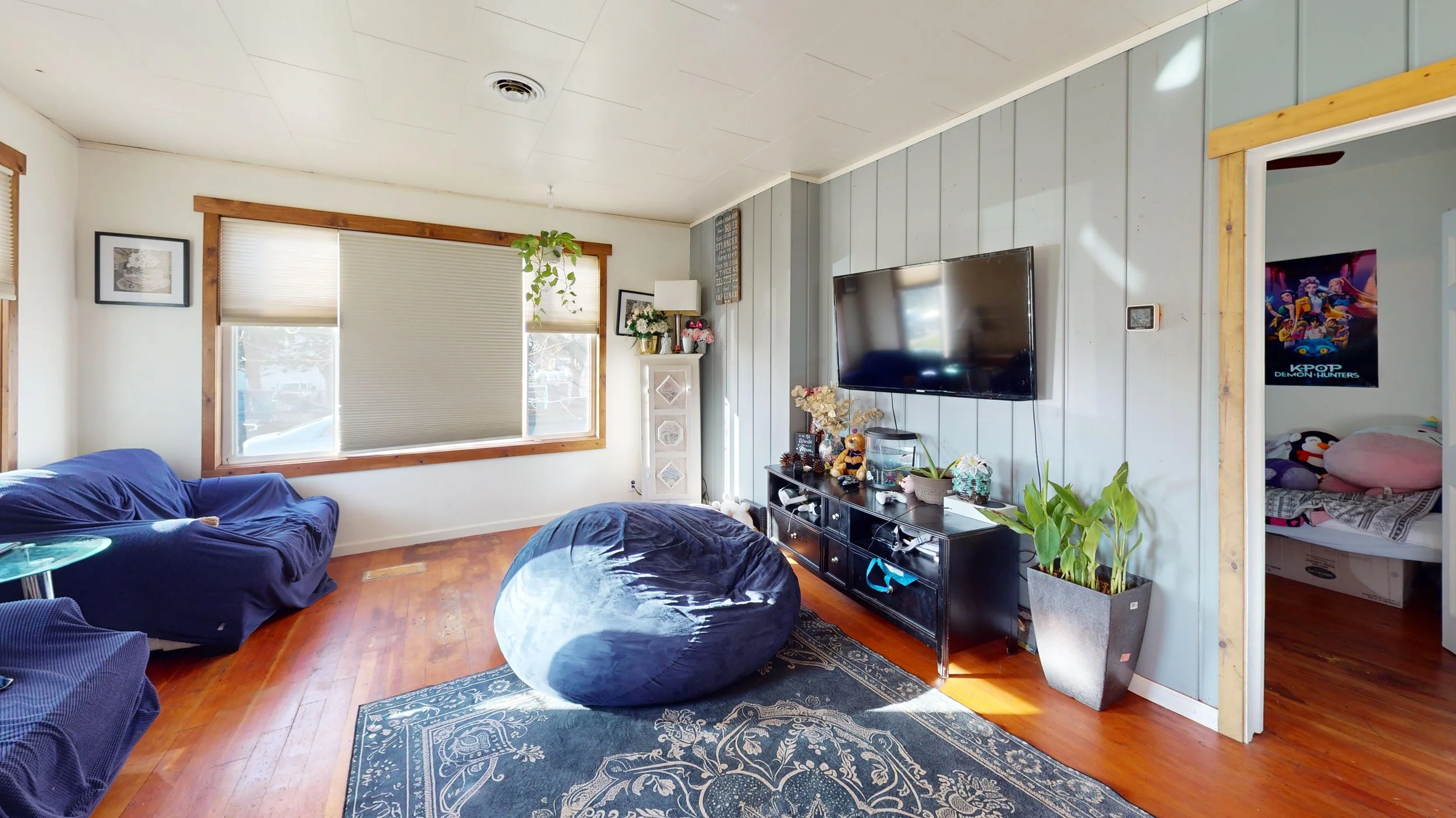 2124-Woburn-St-Main-House-Living-Room 1.jpg